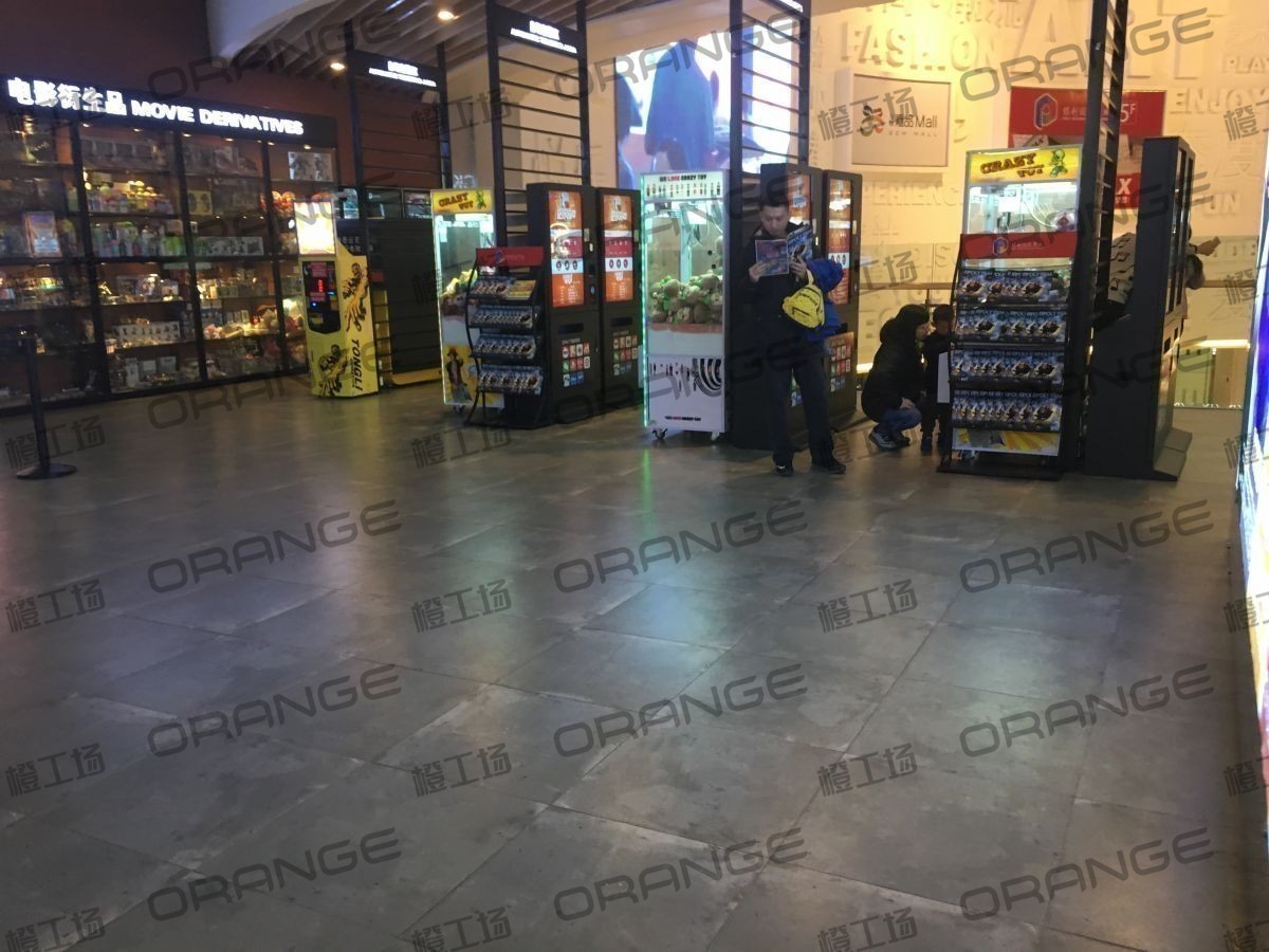 北京金隅嘉品mall-室内五楼环廊西侧电影院服务台前二1