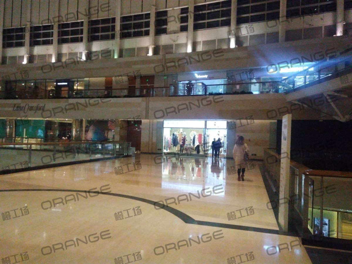 北京金融街购物中心-室内三楼东区东侧扶梯南过道2