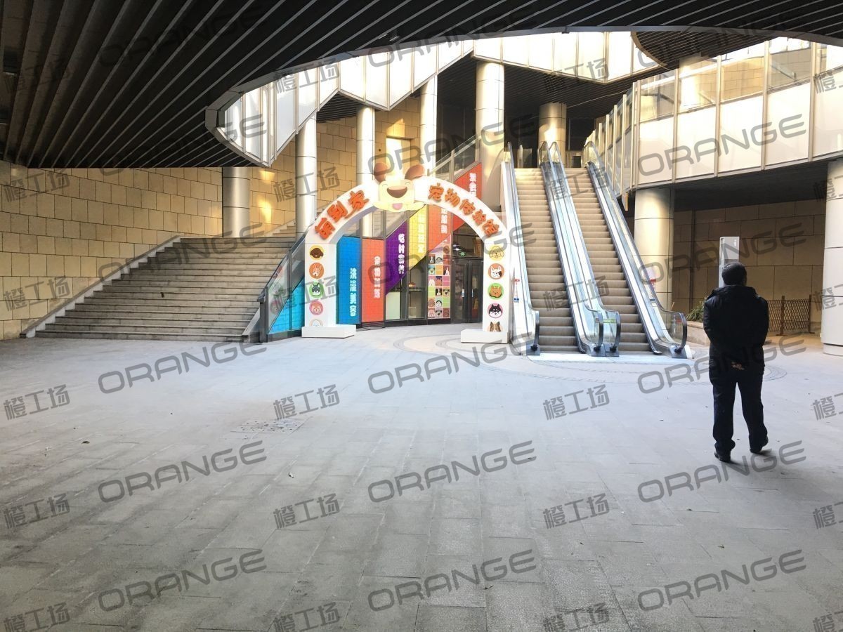 北京金隅嘉品mall-室外西b2华联超市门前2