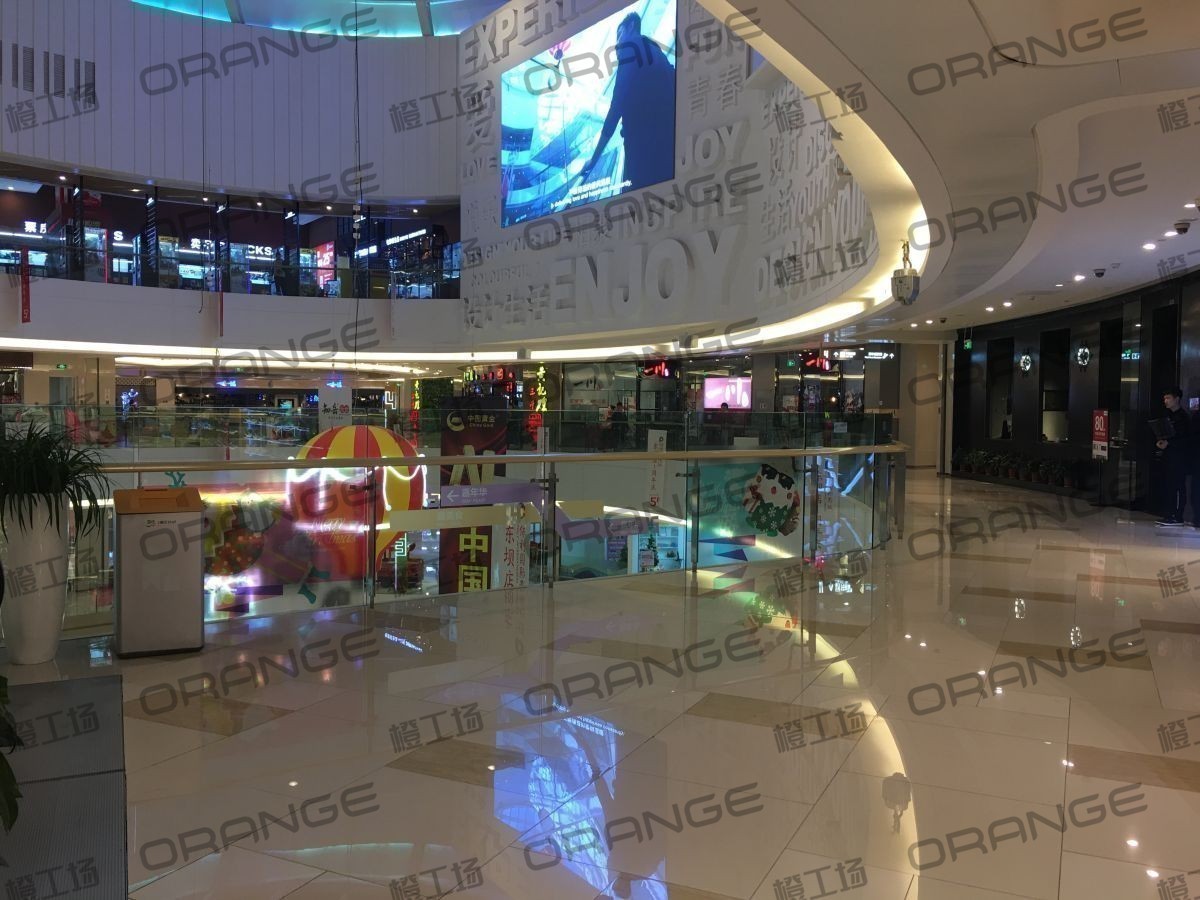 北京金隅嘉品mall-室内四楼东侧中央环廊扶梯北3