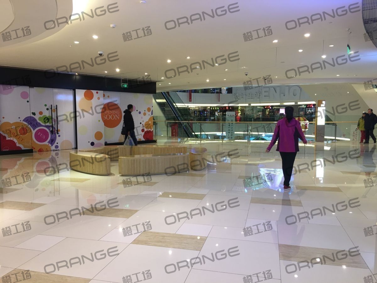北京金隅嘉品mall-室内四楼东侧东南侧环廊扶梯北1
