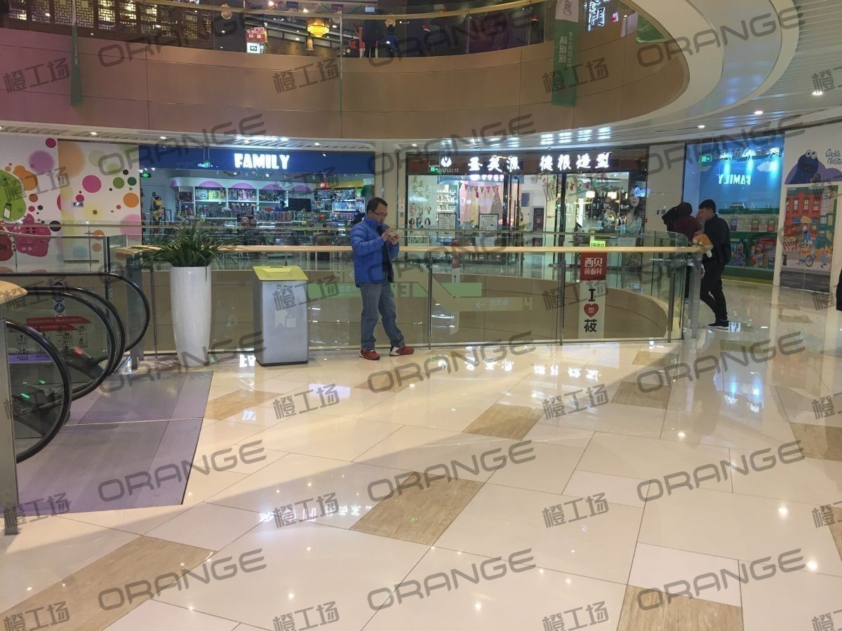 北京金隅嘉品mall-室内三楼西侧环廊扶梯西2