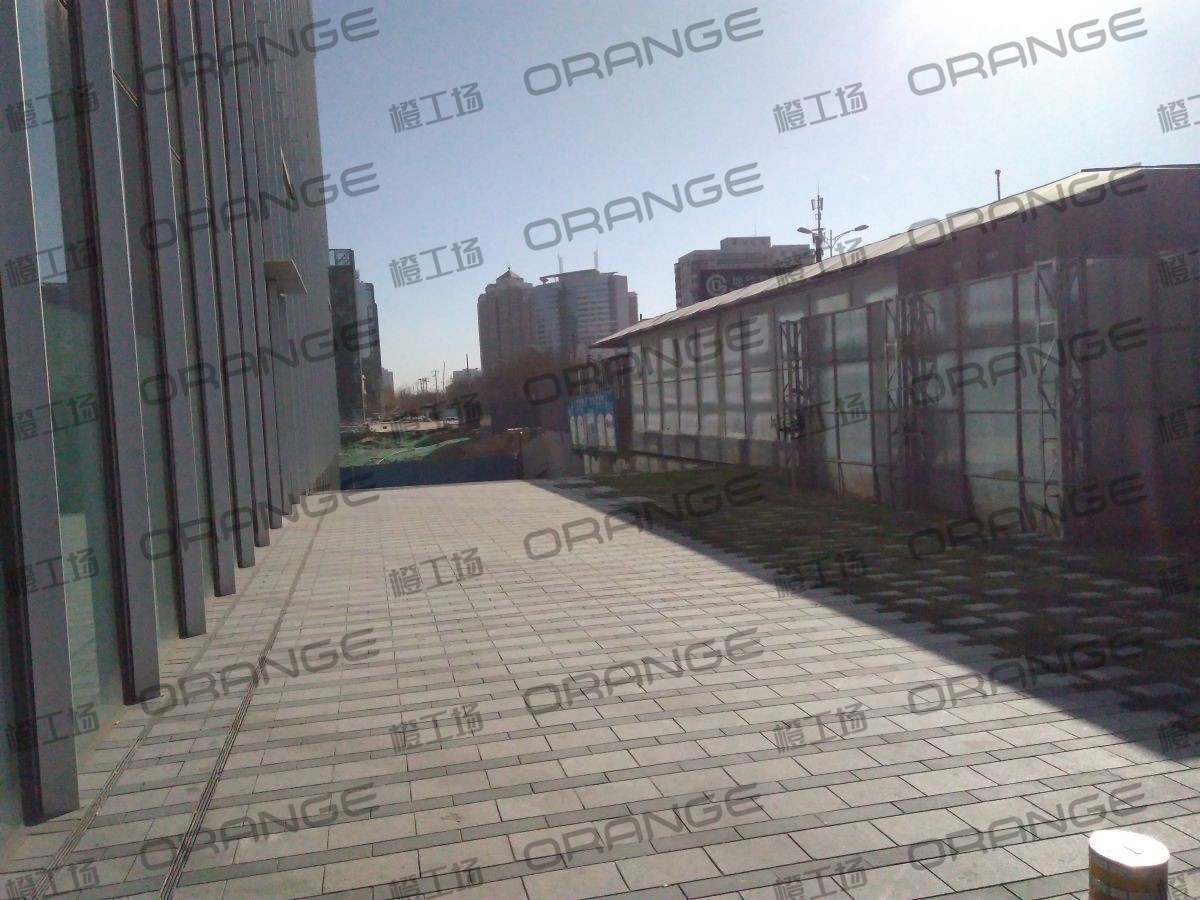 利星行中心-室外南侧过道2