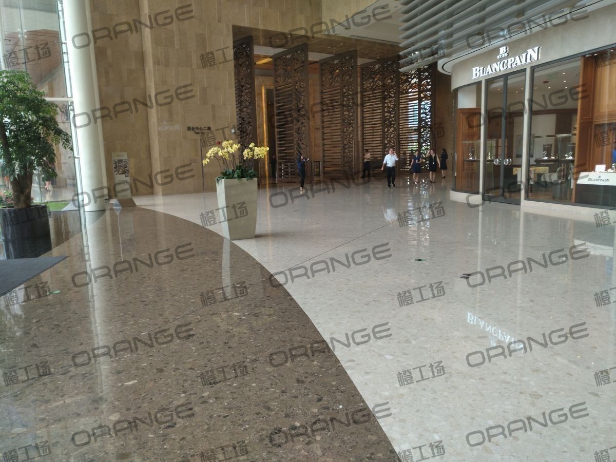 上海国际金融中心商场(IFC MALL)-室内西北门内2