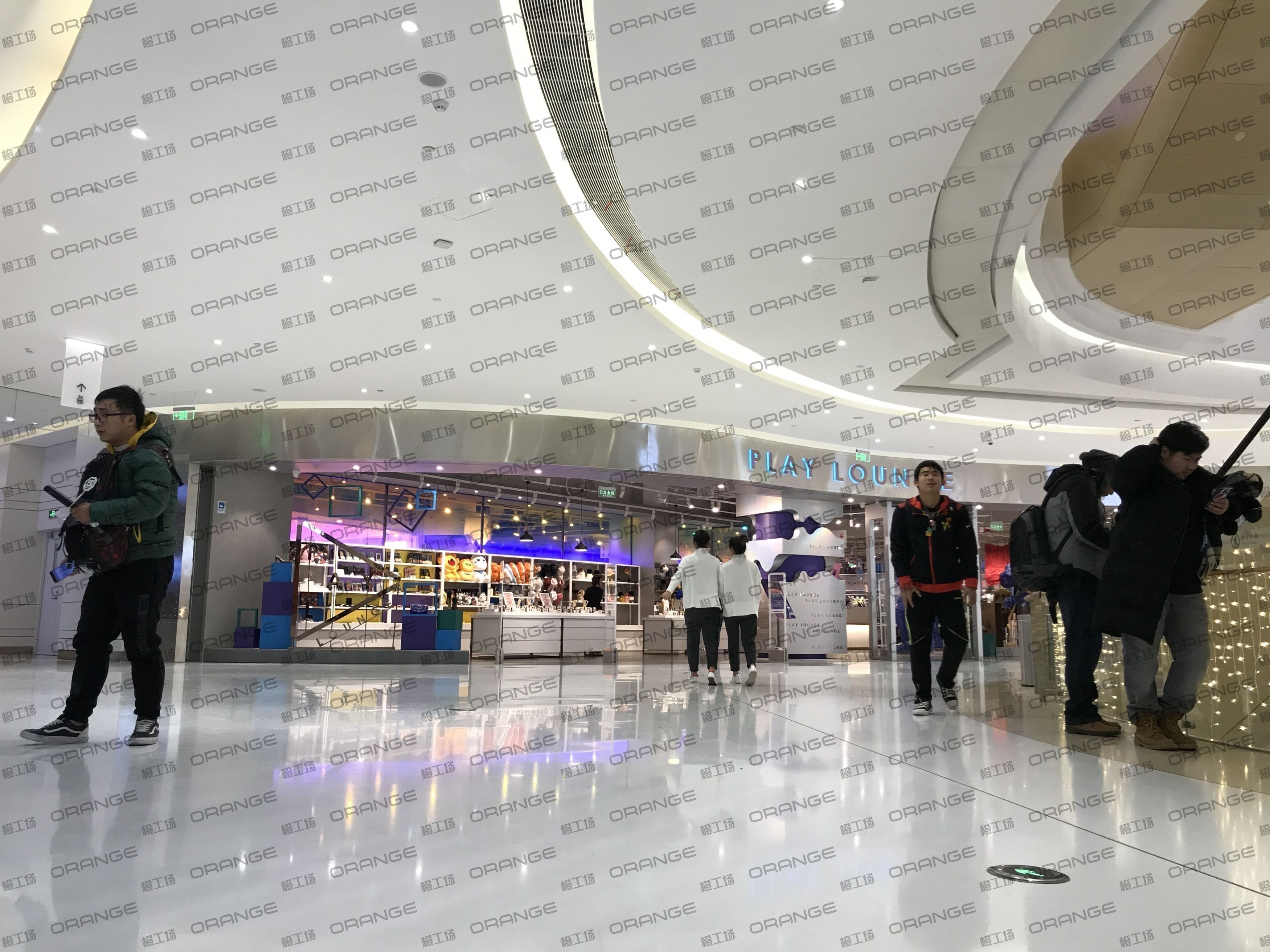 北京合生汇-室内二层东侧环廊东3