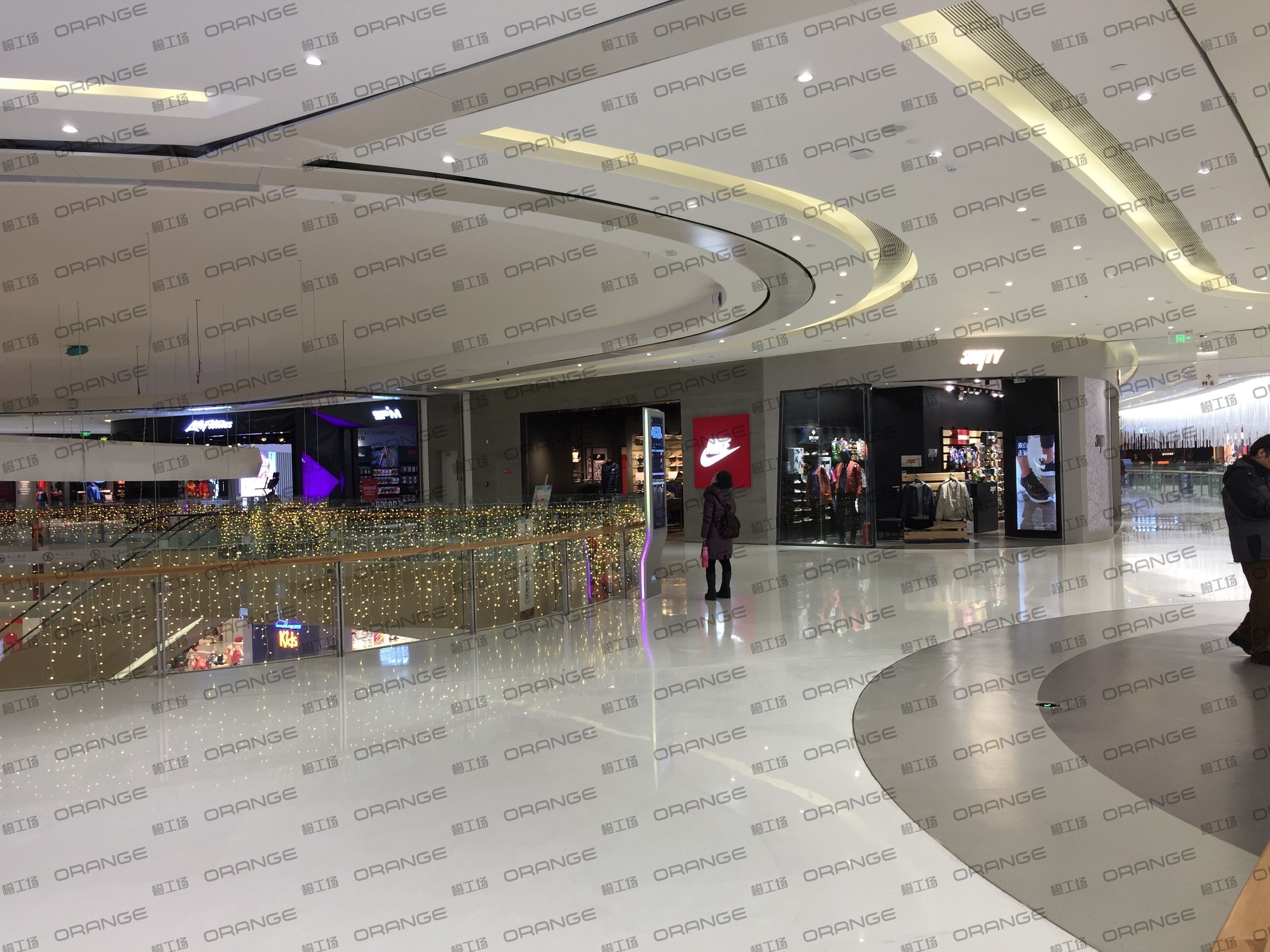 北京合生汇-室内四层中庭环廊北侧1