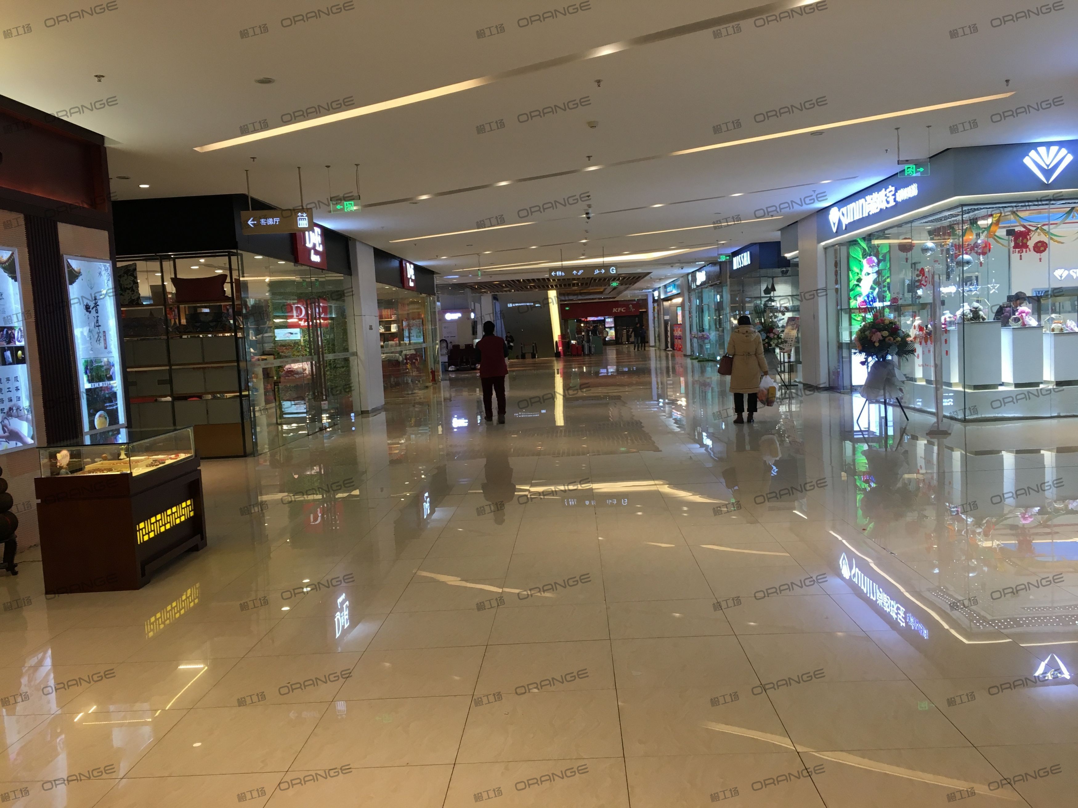 太原富力广场-室内b1西扶梯东走廊2