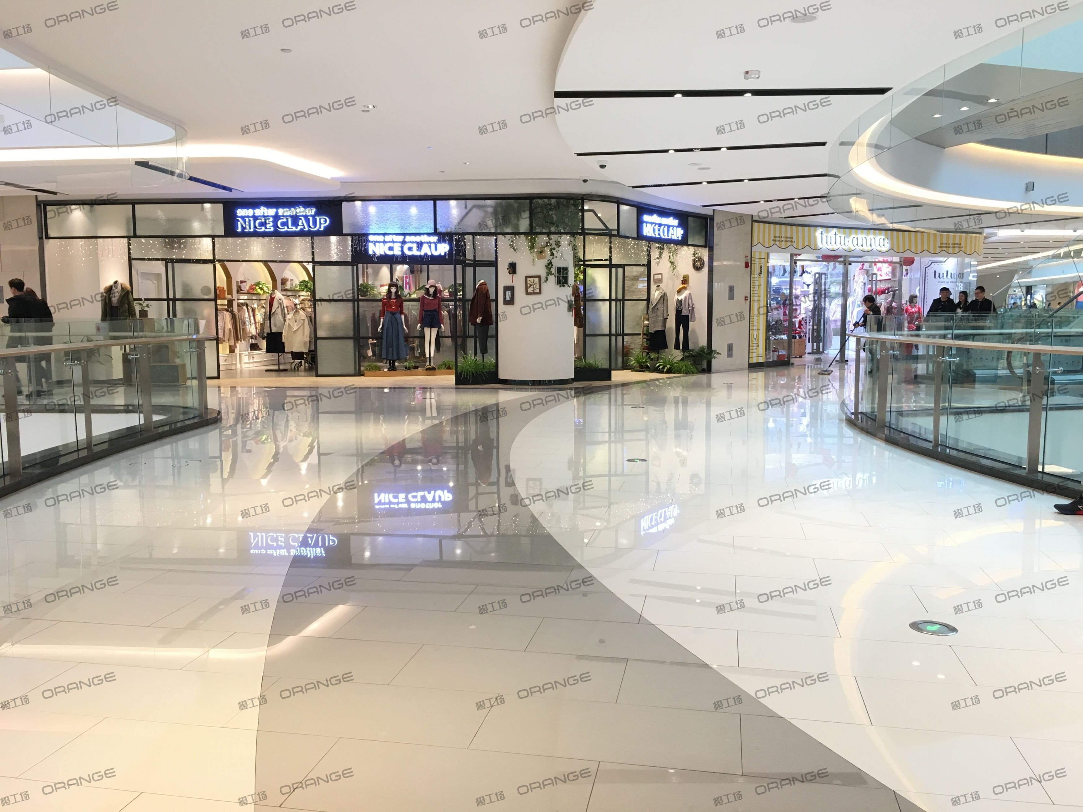 郑州CITYON熙地港-室内二层西侧中庭环廊北3