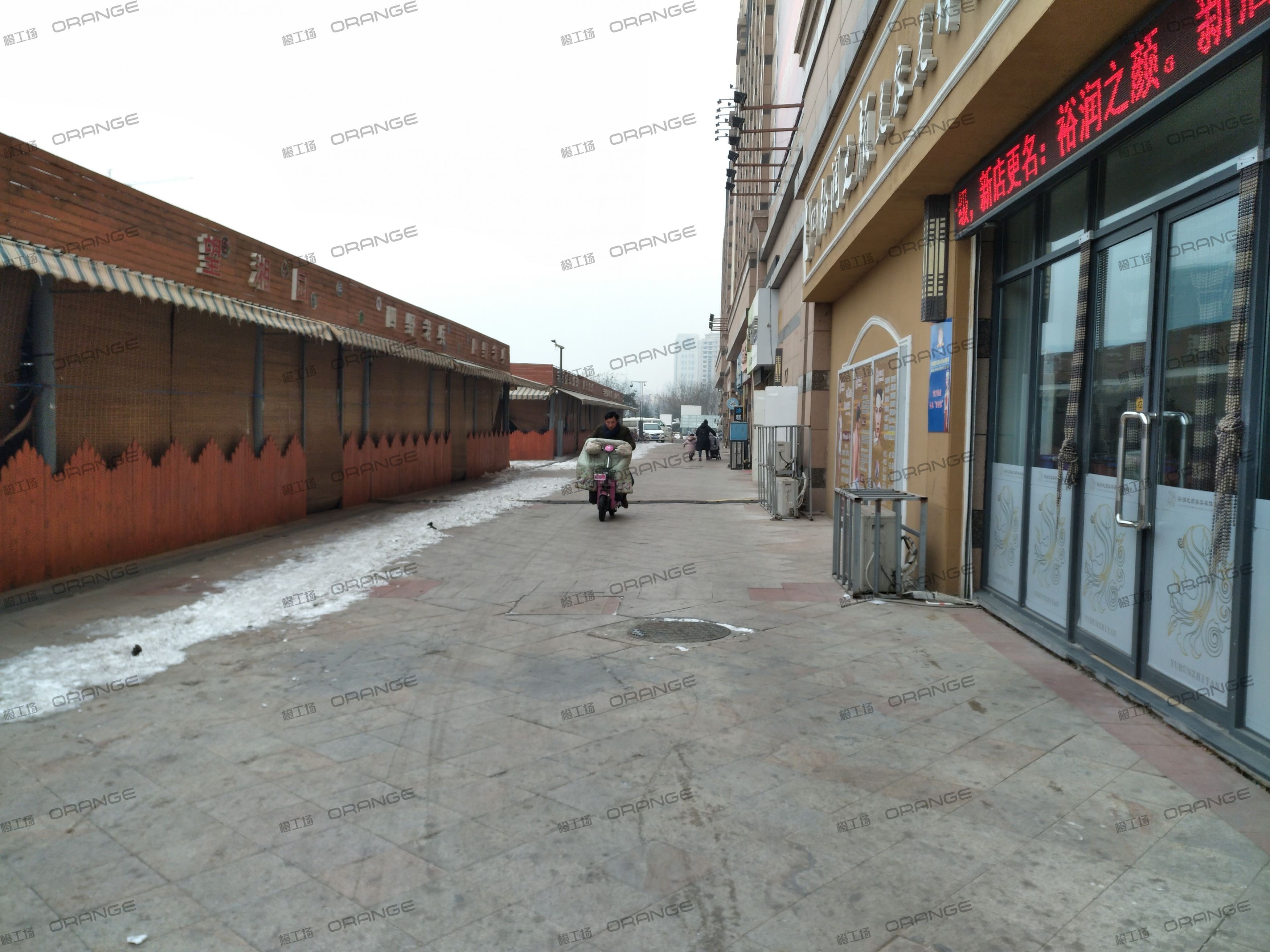 青岛宝龙城市广场（李沧店）-室外北侧西走廊4