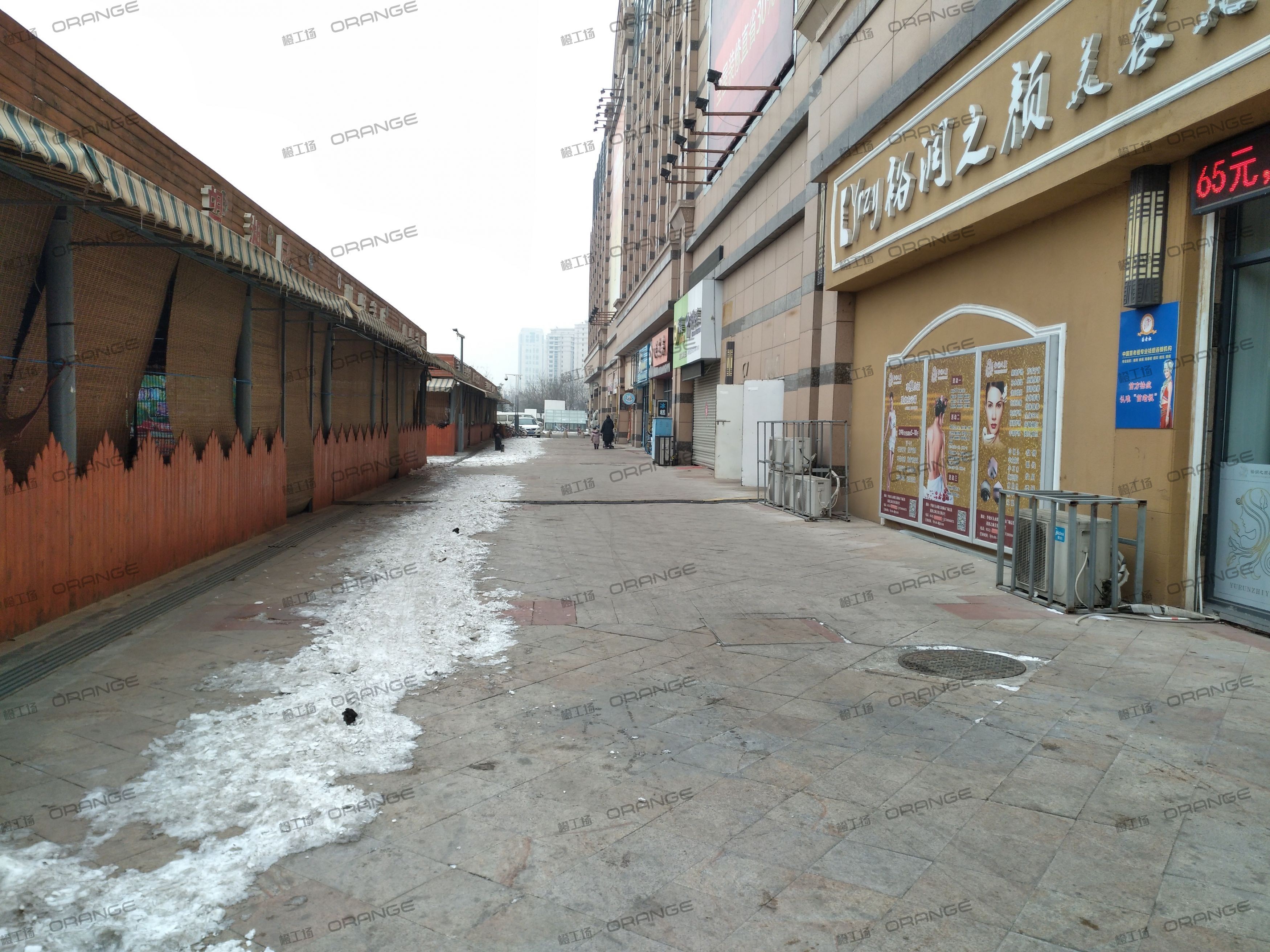 青岛宝龙城市广场（李沧店）-室外北侧西走廊1