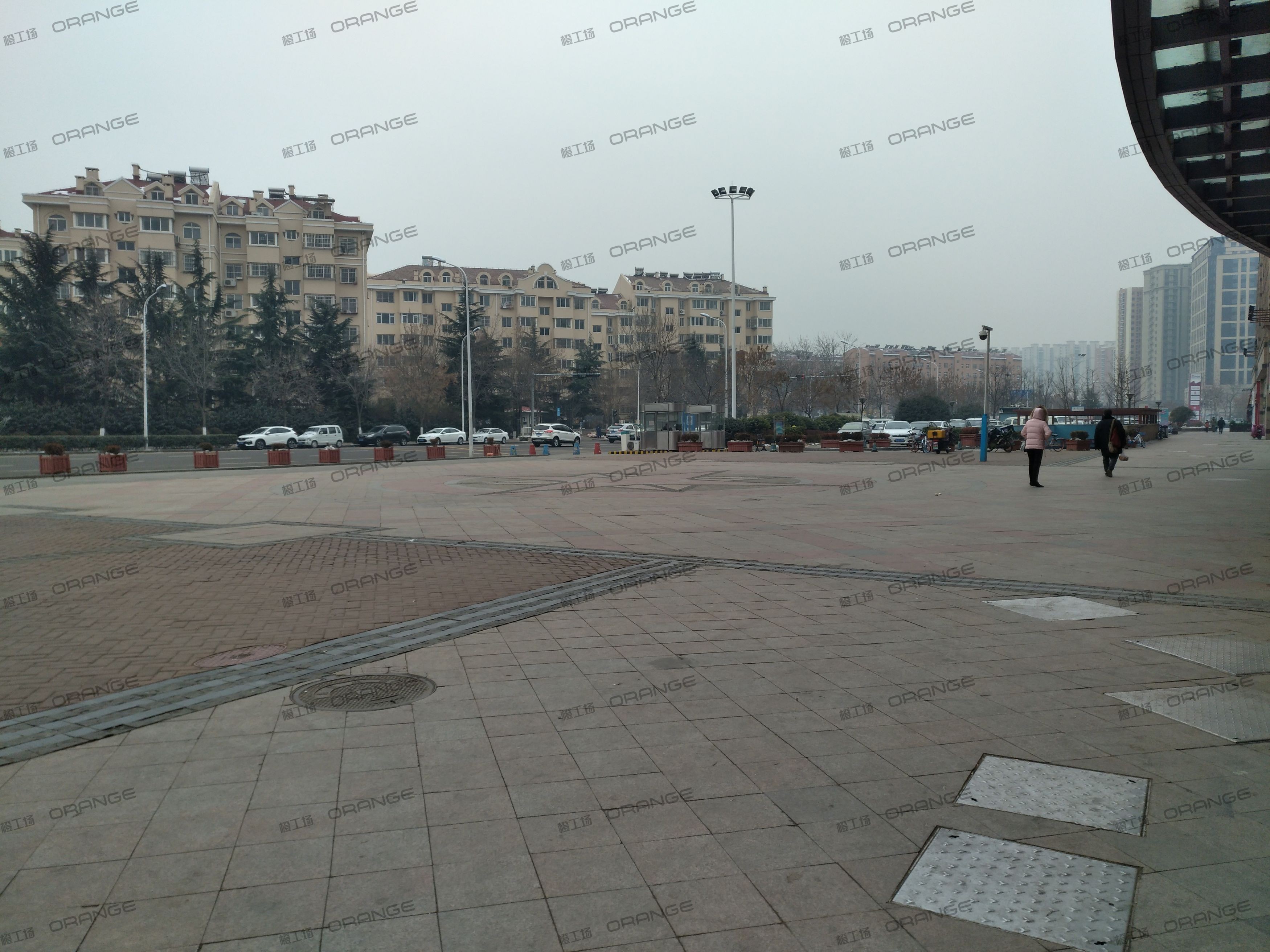 青岛宝龙城市广场（李沧店）-室外南门外广场1