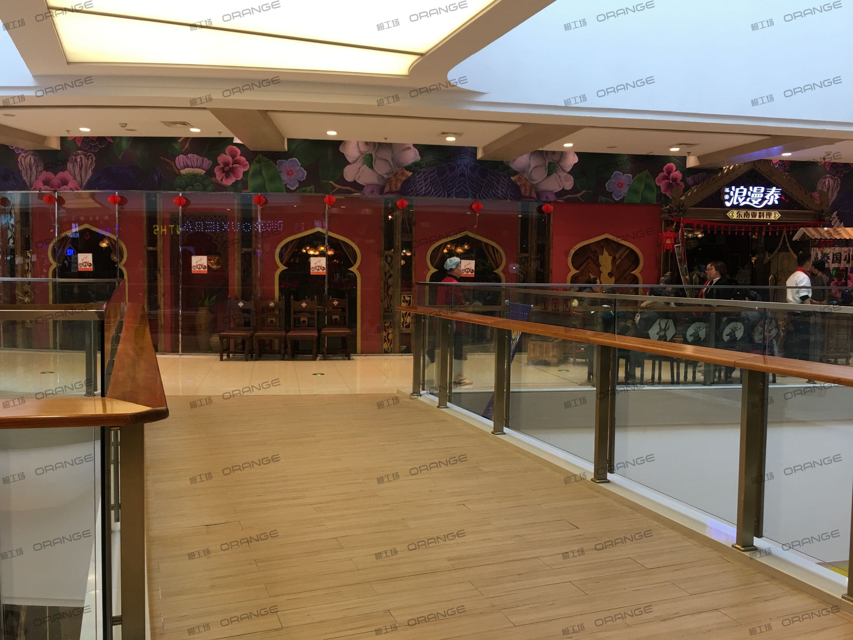 烟台大悦城-室内五层H05直梯前环廊间走廊3