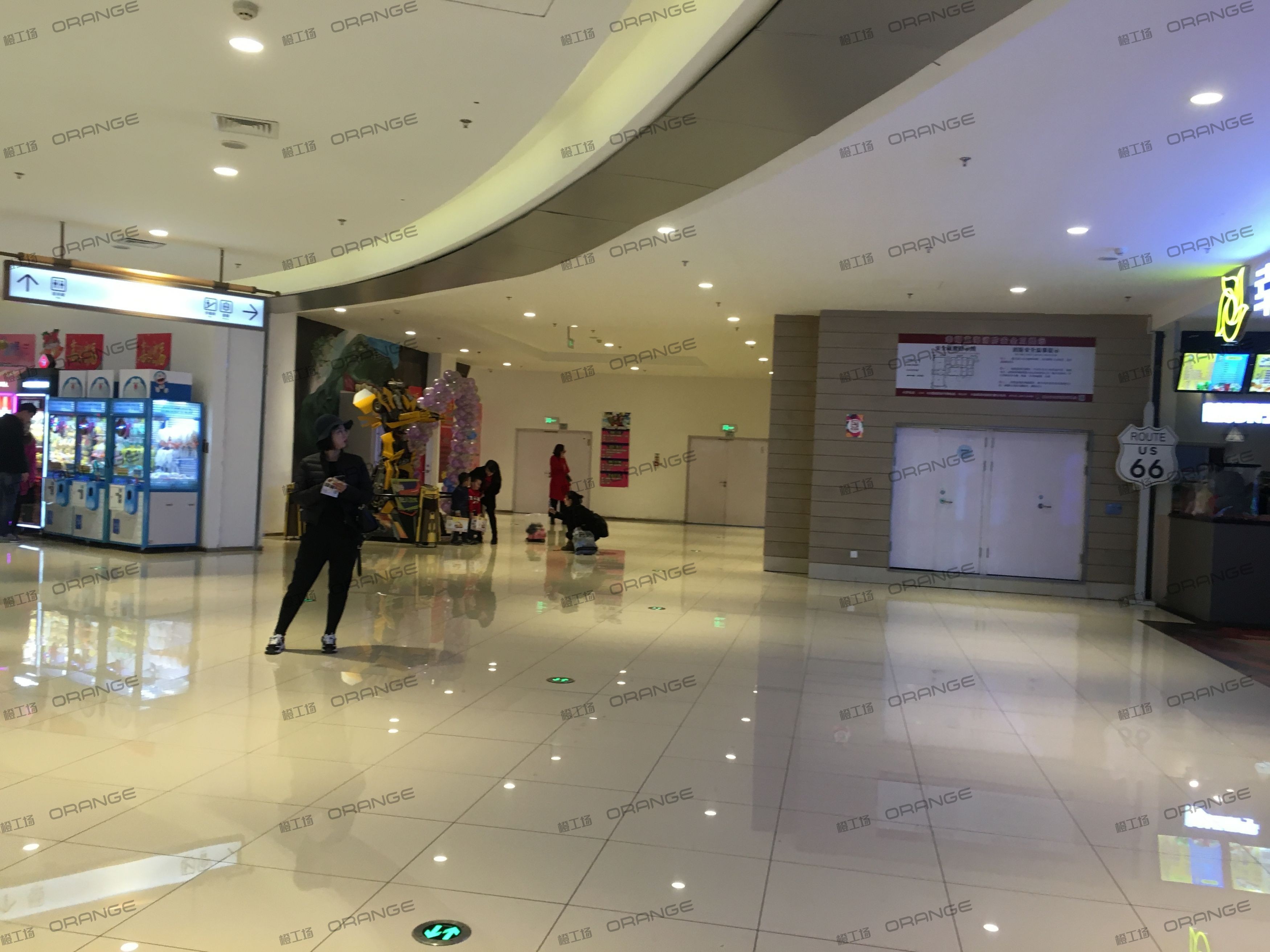 烟台大悦城-室内四层西南环廊北2