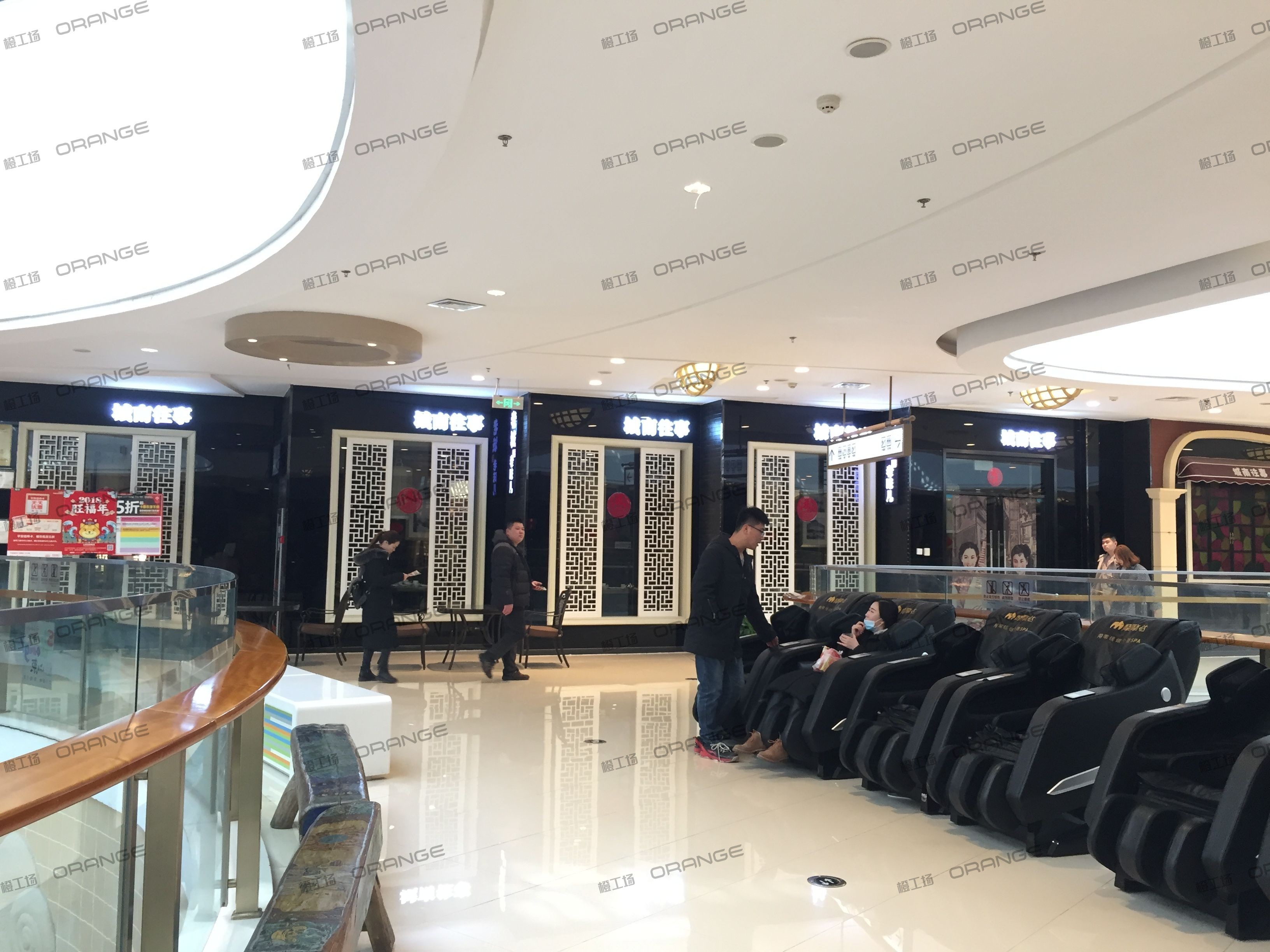 烟台大悦城-室内六层东侧环廊3