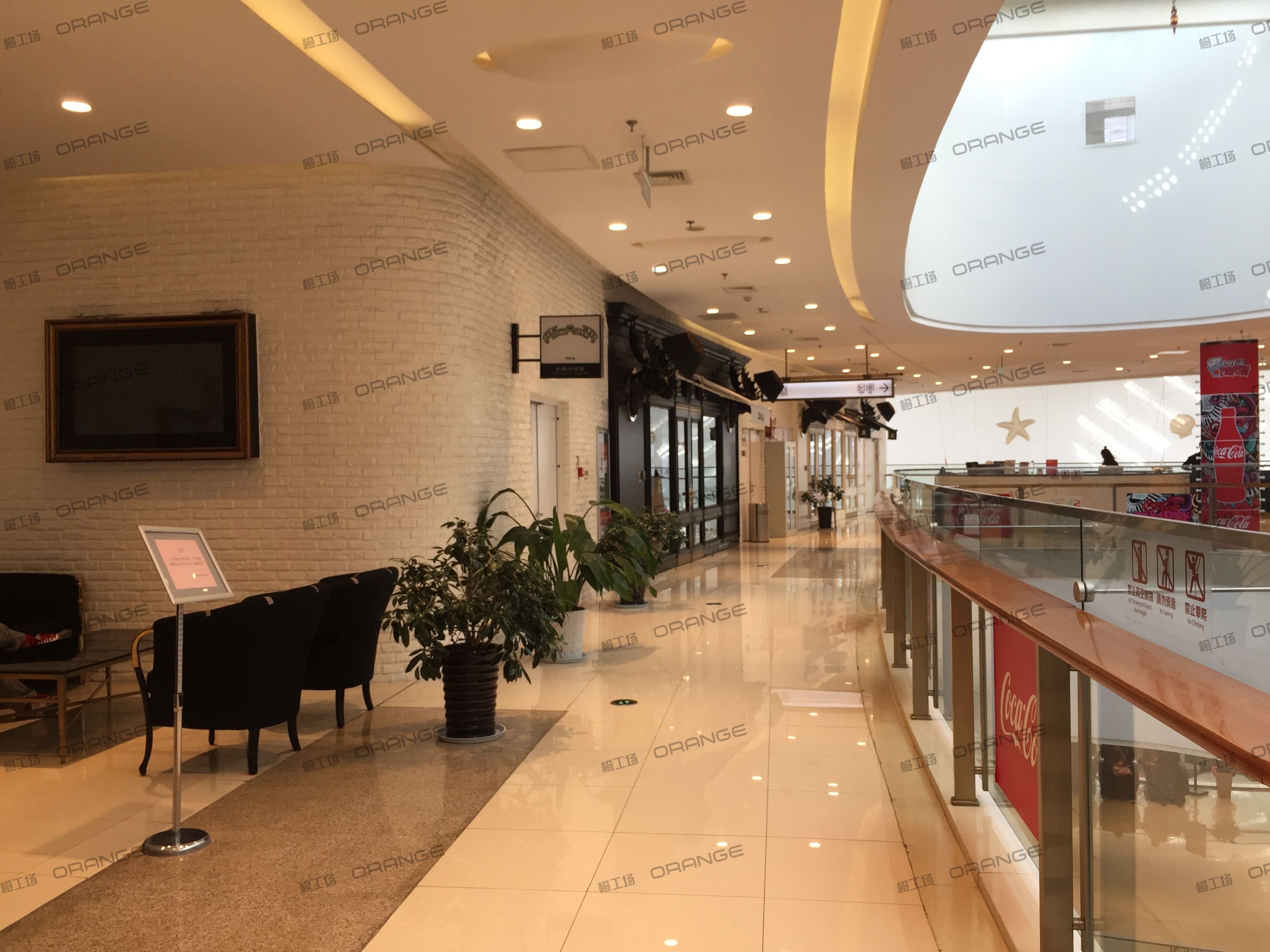 烟台大悦城-室内七层西南环廊二4