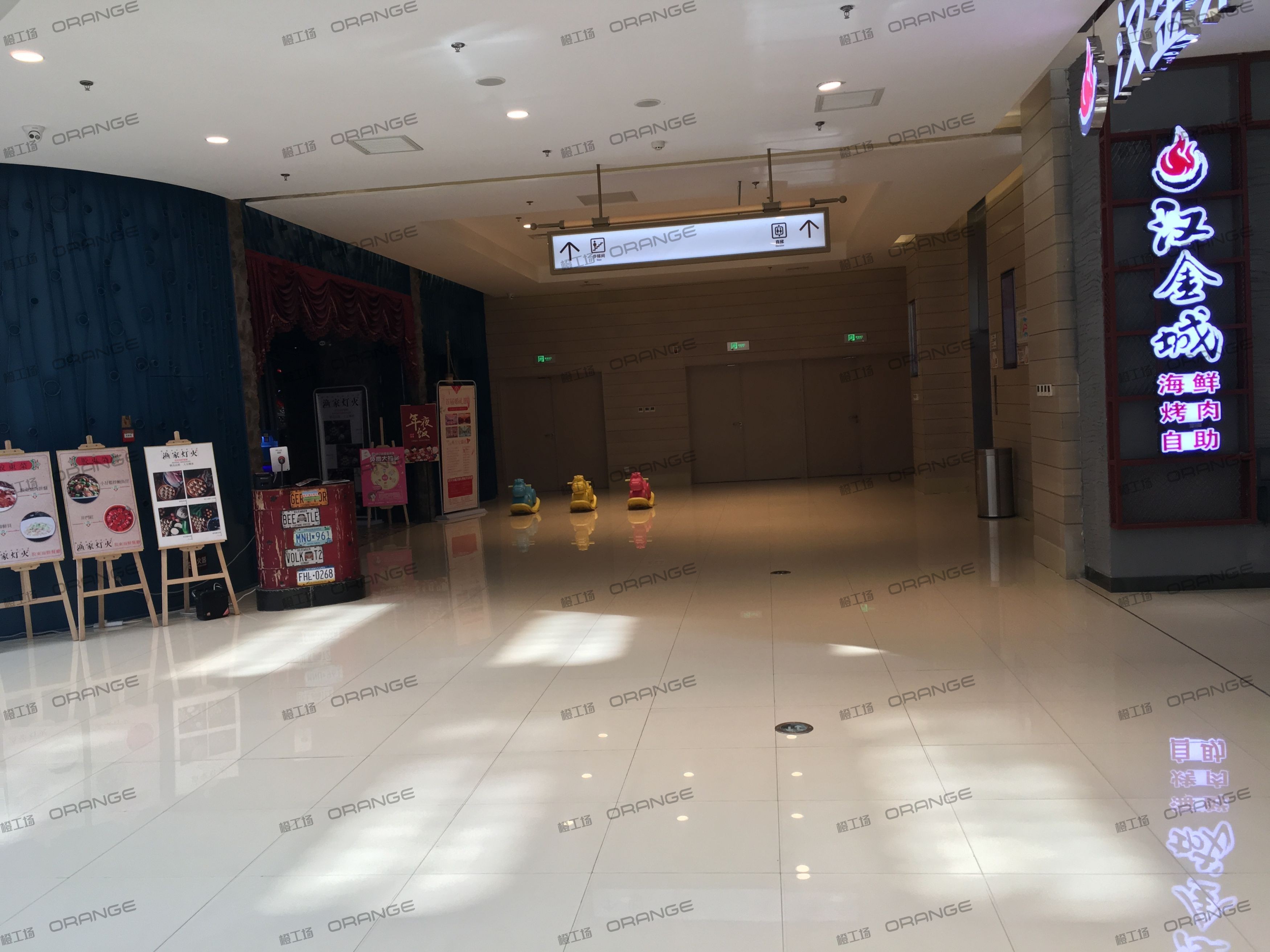 烟台大悦城-室内六层西侧直梯南侧4