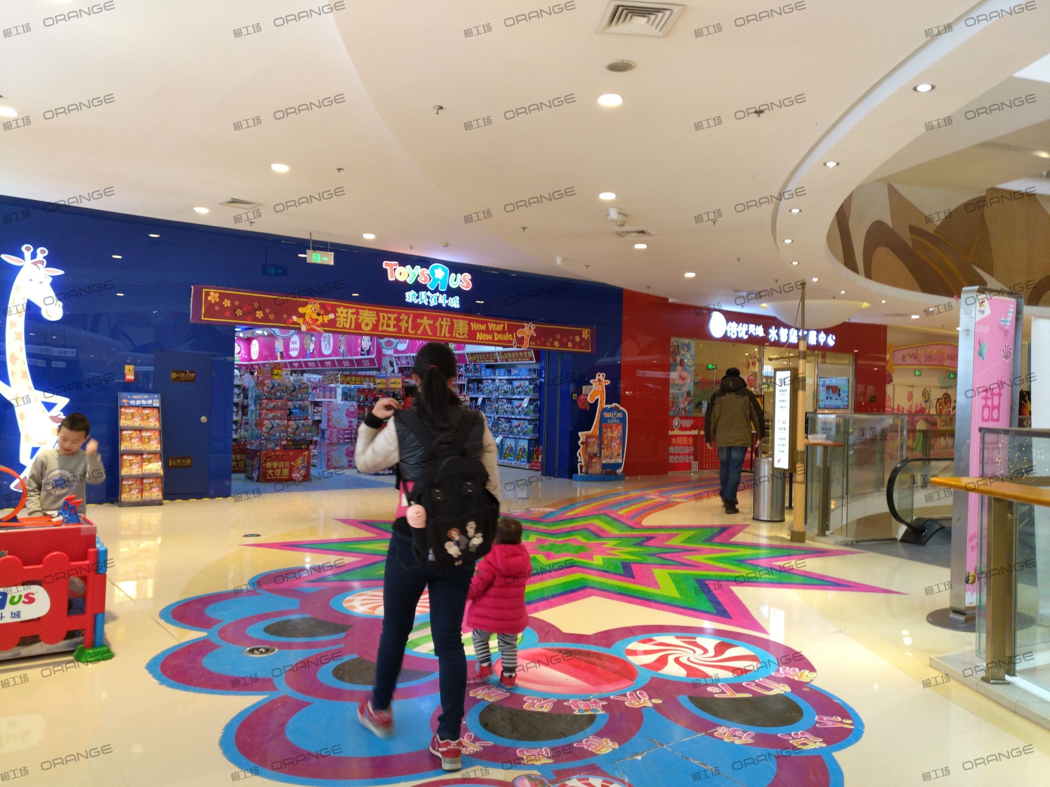 烟台大悦城-室内三层西侧中庭西南侧3