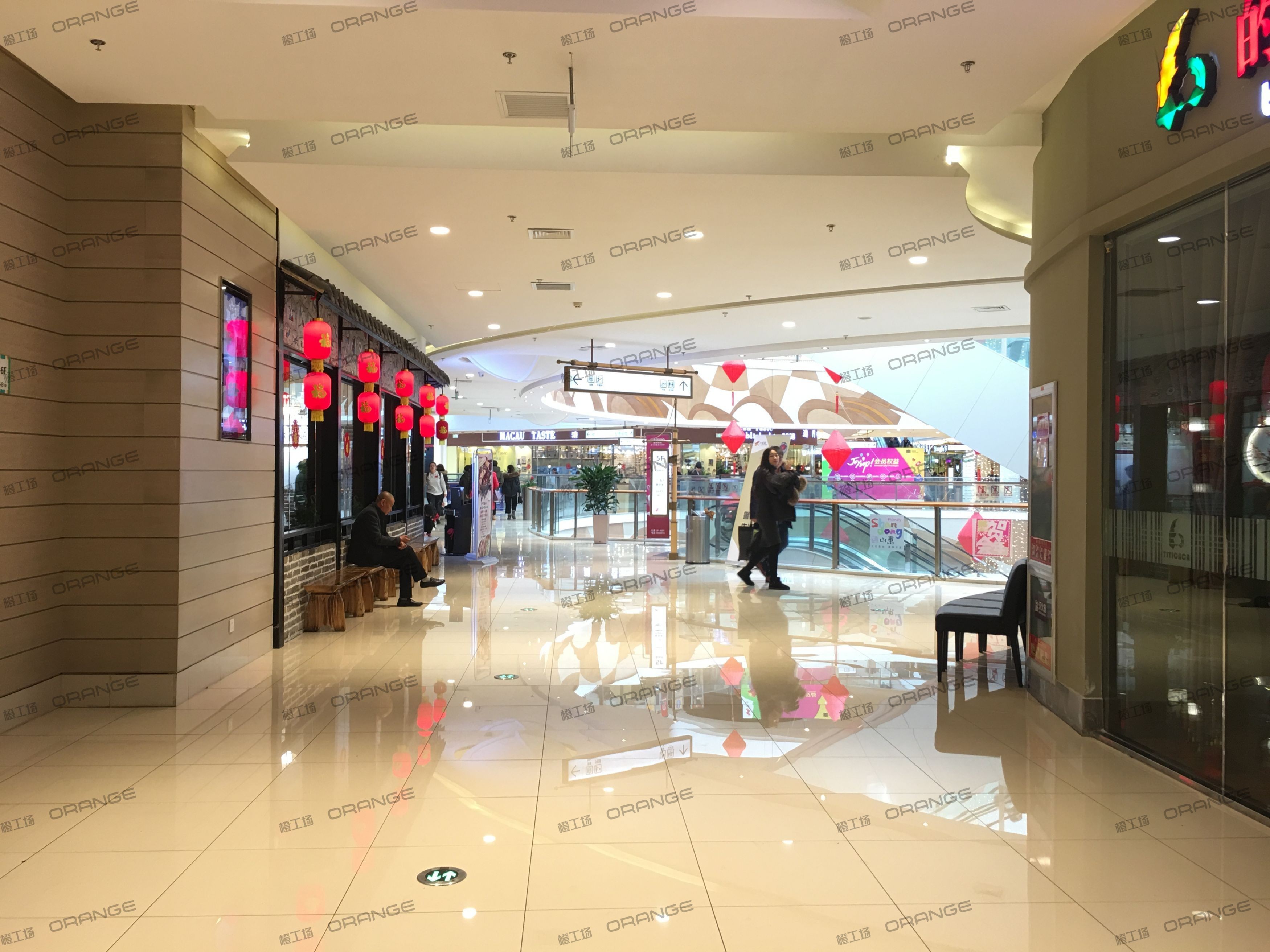 烟台大悦城-室内五层西南侧环廊西北侧3