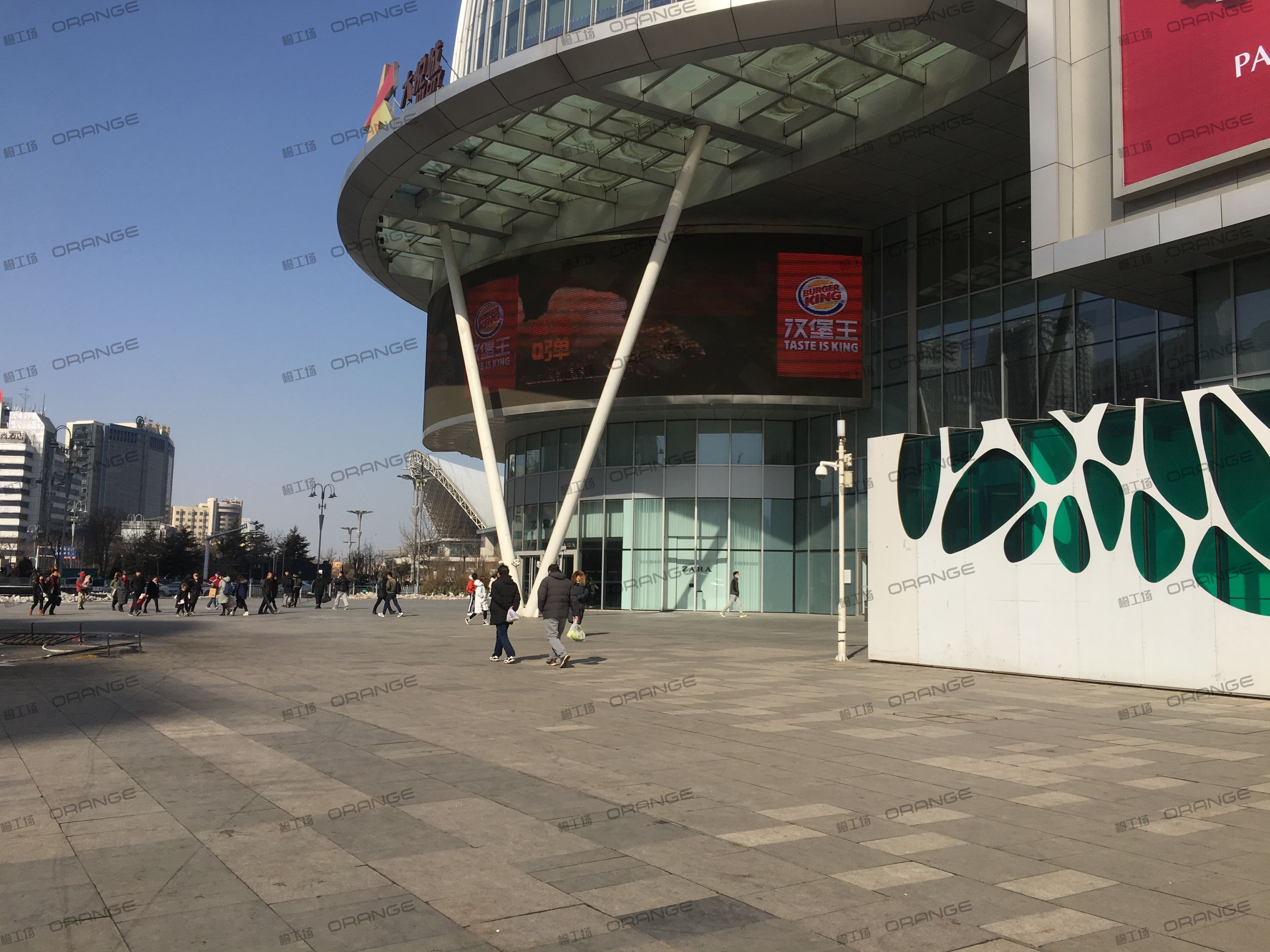 烟台大悦城-室外西南广场2