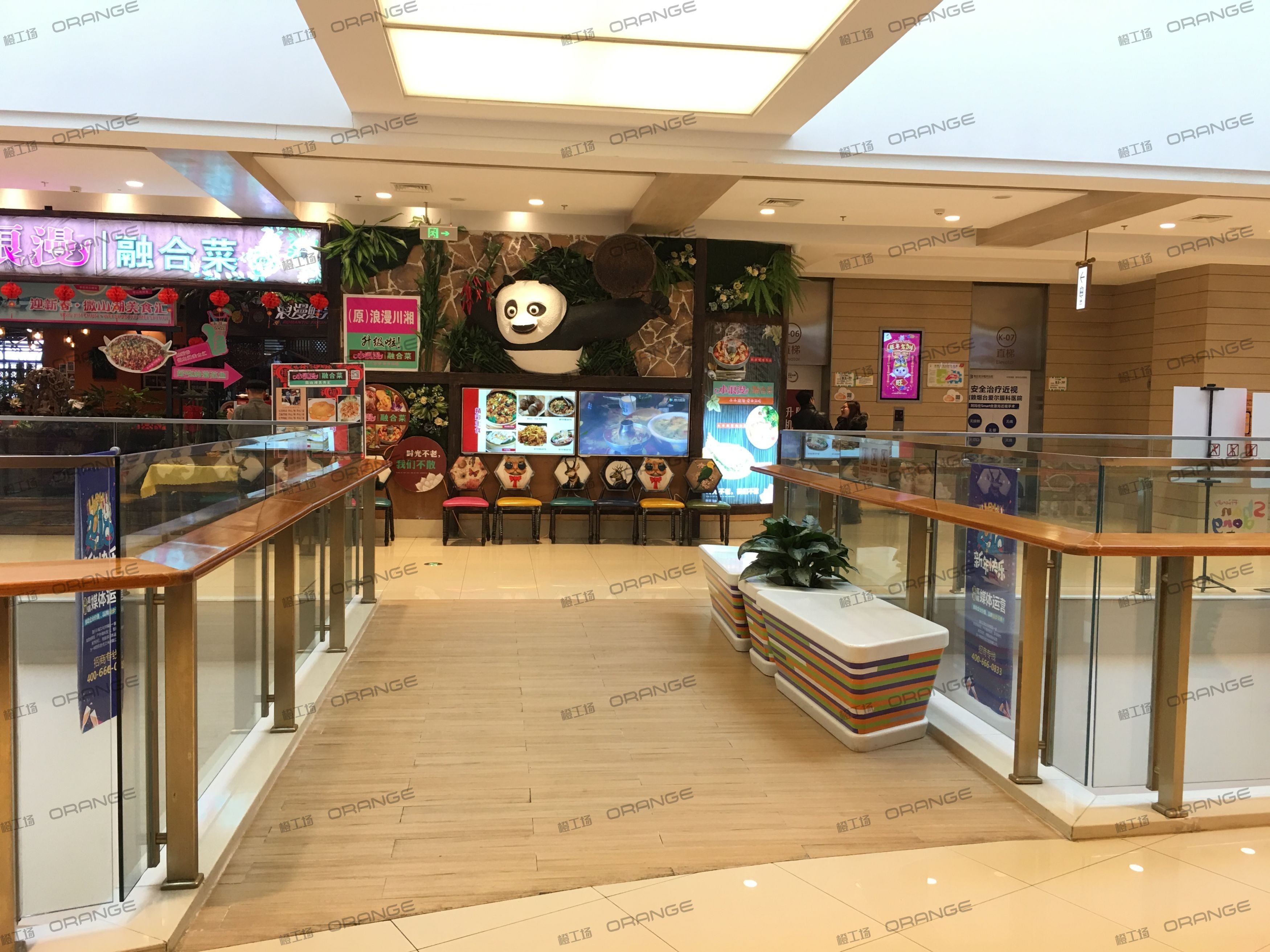 烟台大悦城-室内五层南侧K06直梯前环廊间走廊4