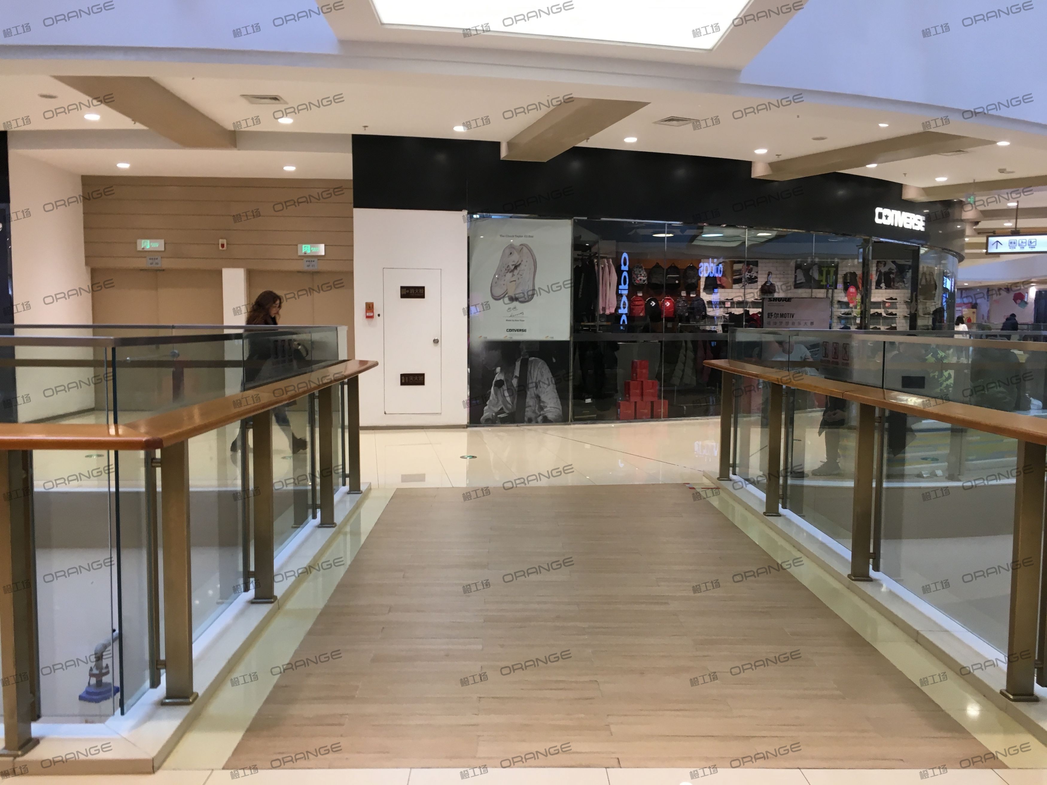 烟台大悦城-室内四层东走廊1