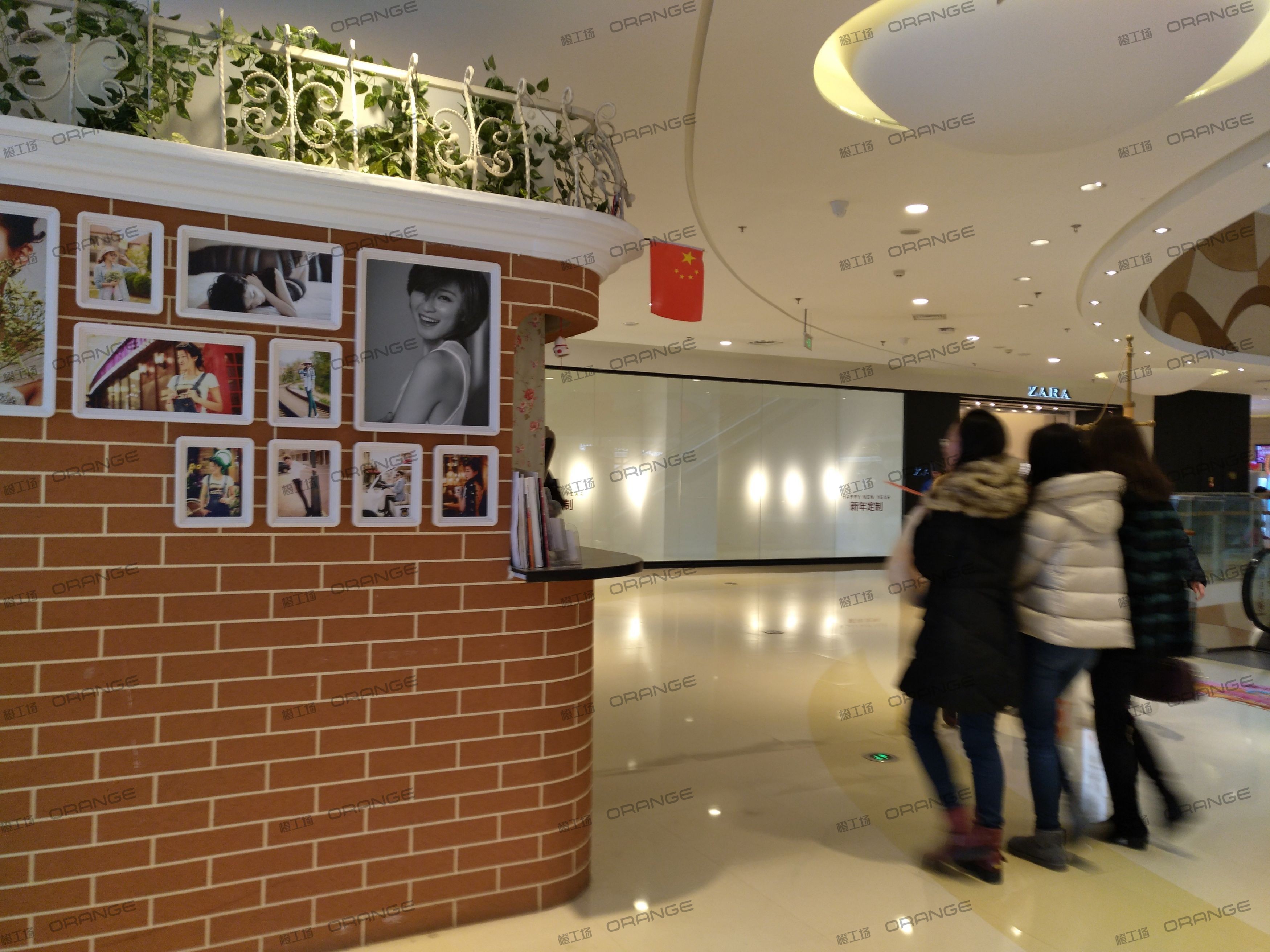 烟台大悦城-室内二层西南中庭环廊西4