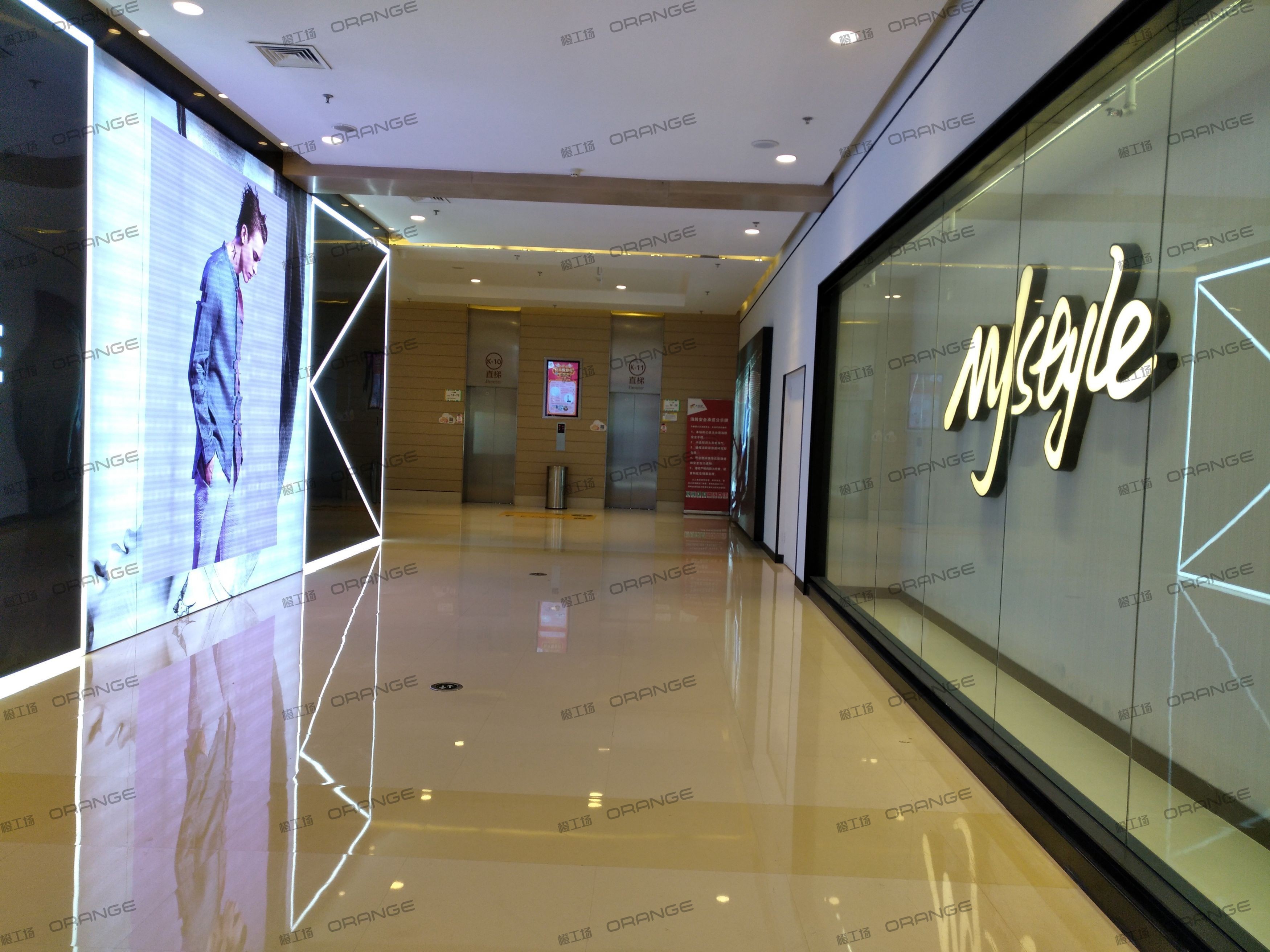 烟台大悦城-室内二层东北k10k11直梯前3