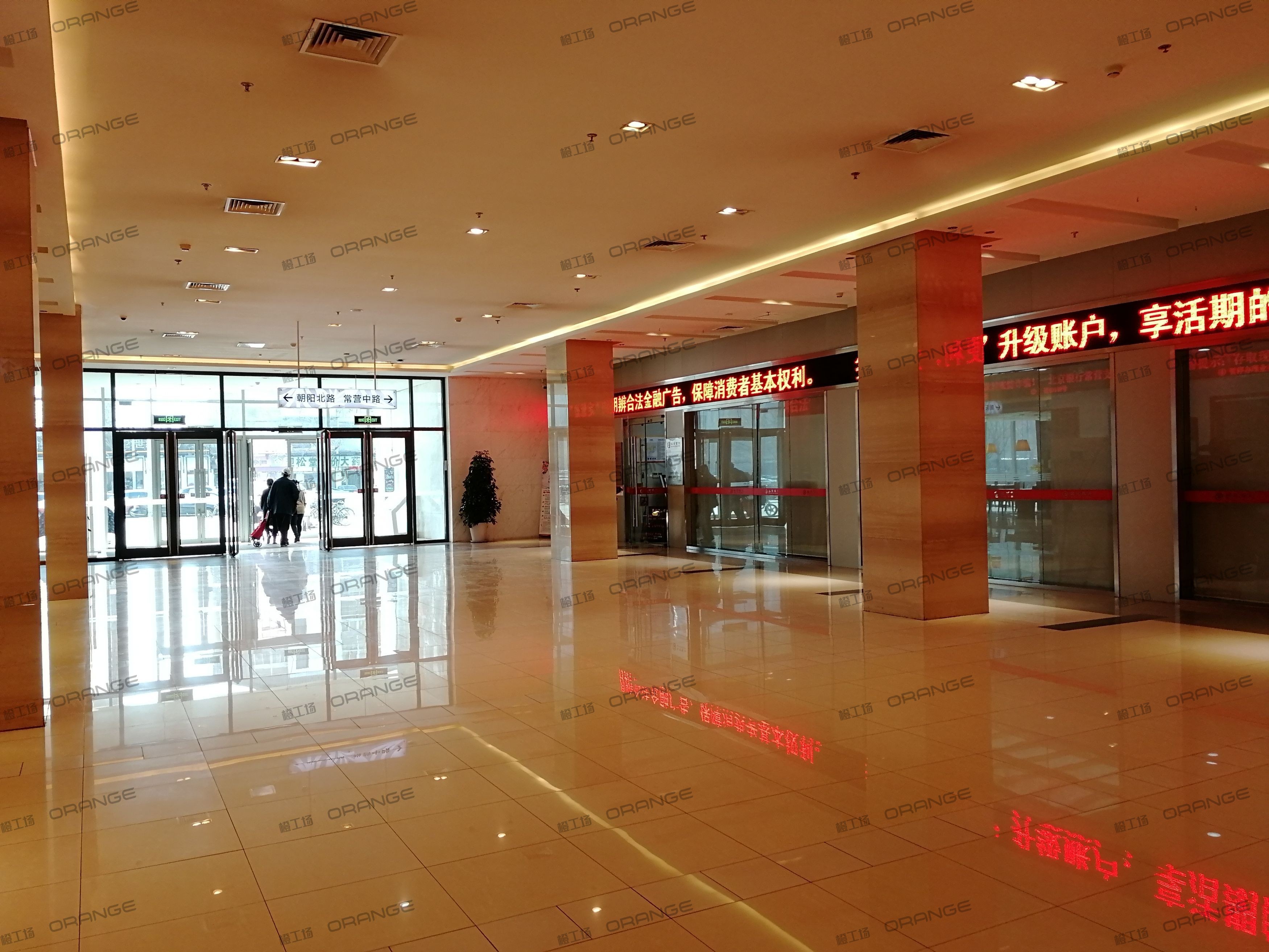 北京常营华联-室内一层西区西门内3