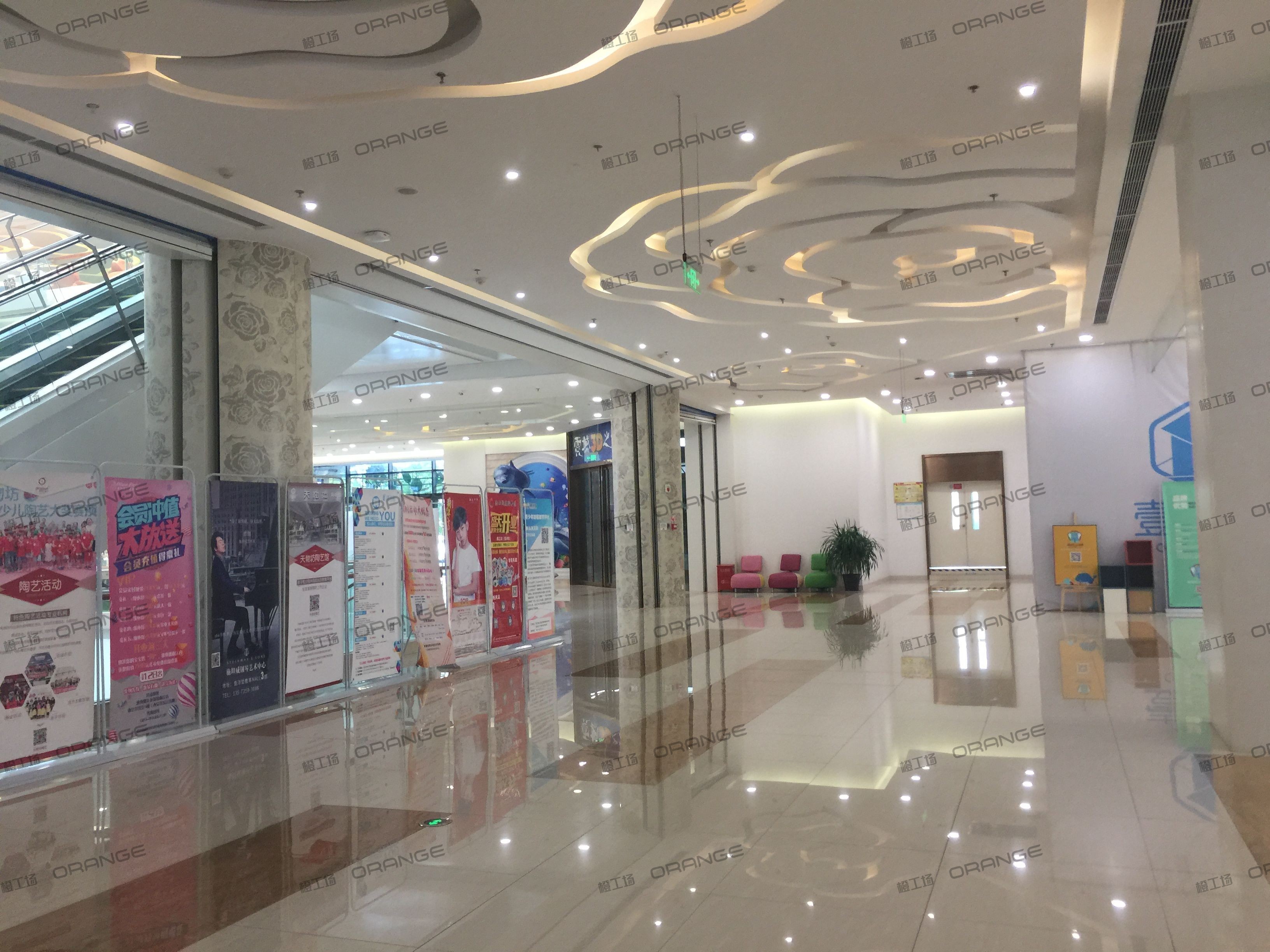 西安壹洋堂-室内一层中部扶梯南3