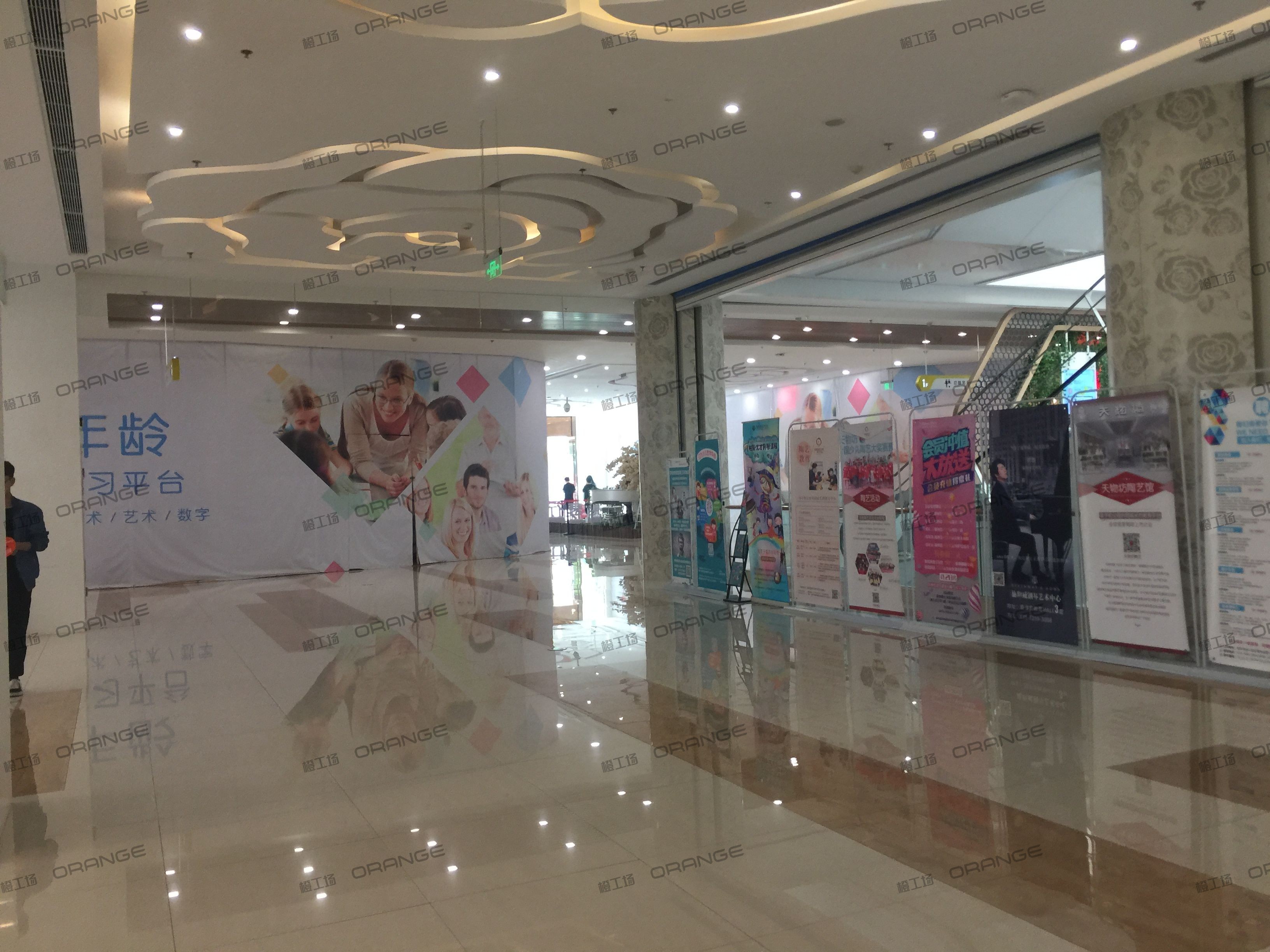 西安壹洋堂-室内一层中部扶梯南2