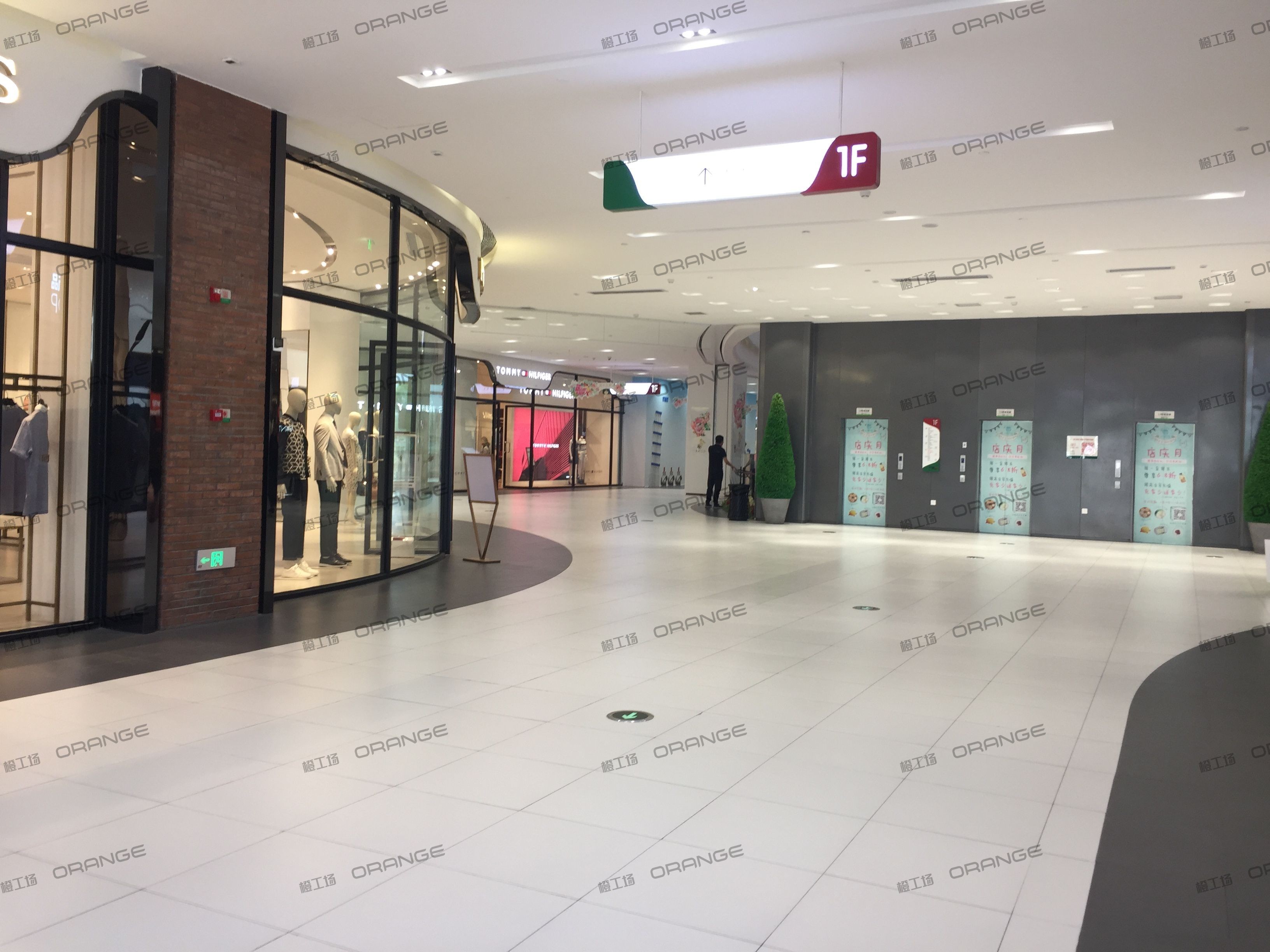 西安砂之船奥特莱斯-室内一层北入口2
