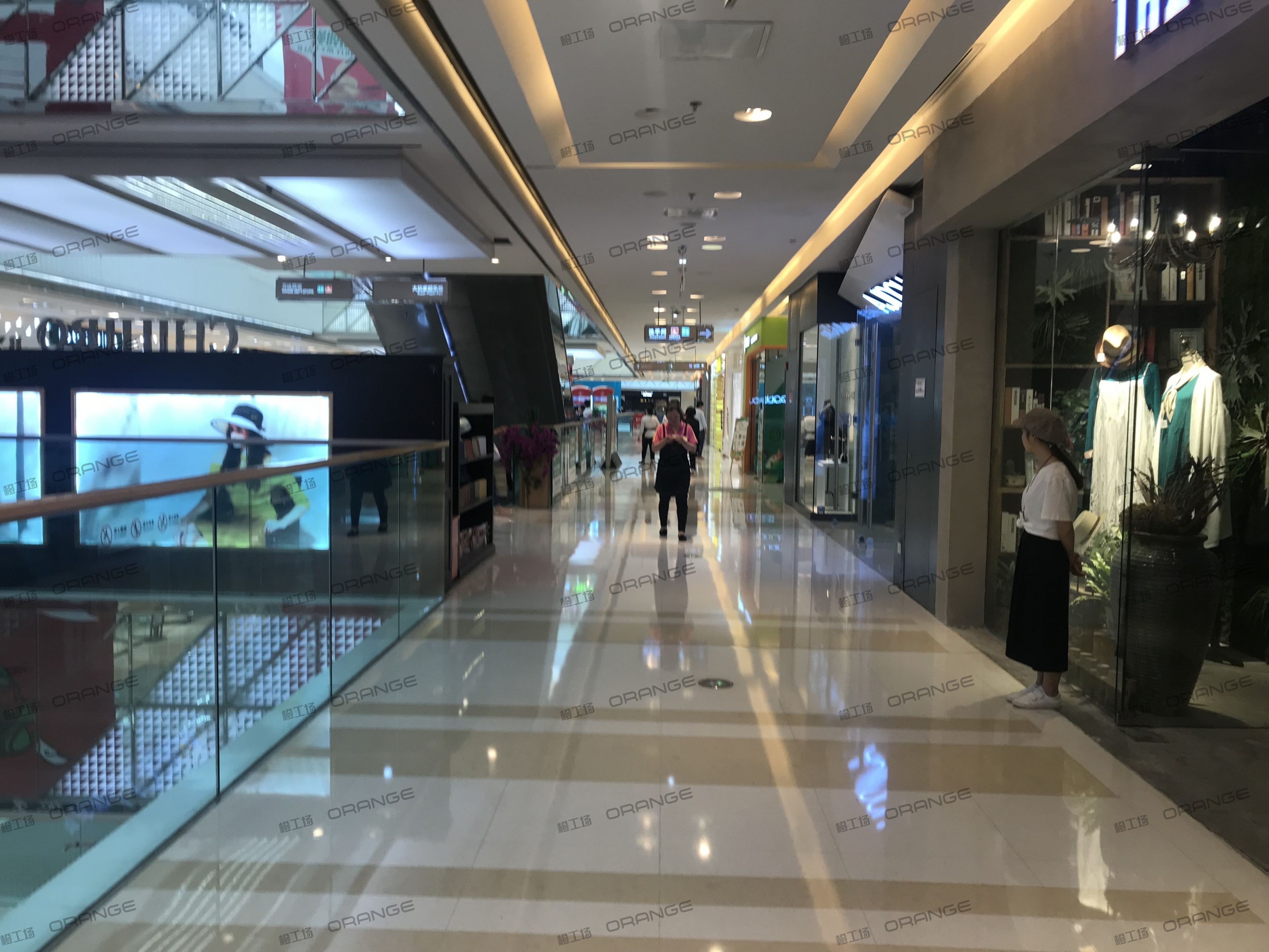成都金牛万达广场-室内三层北侧走廊东一3
