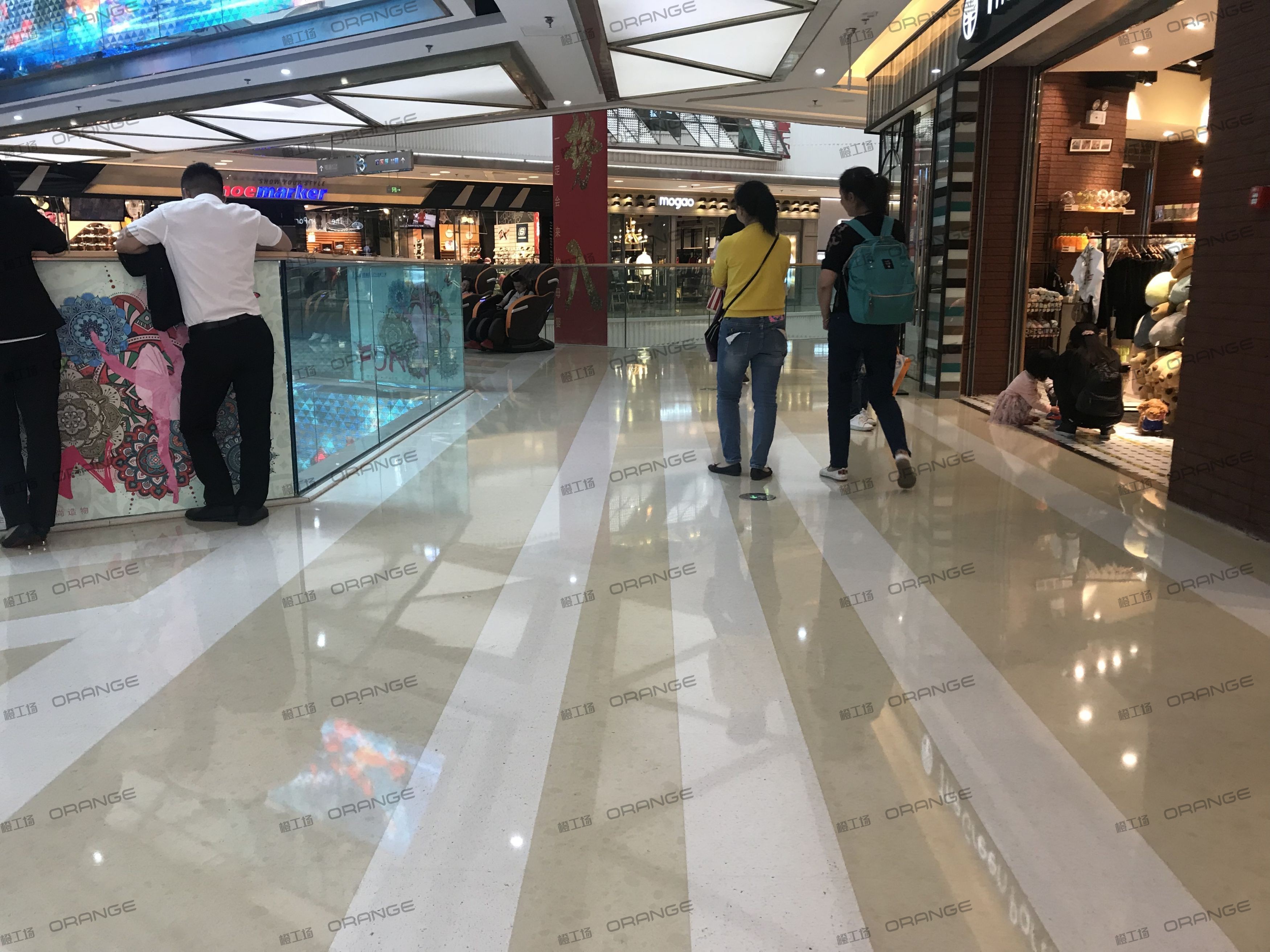 成都金牛万达广场-室内三层东北侧中庭环廊东2