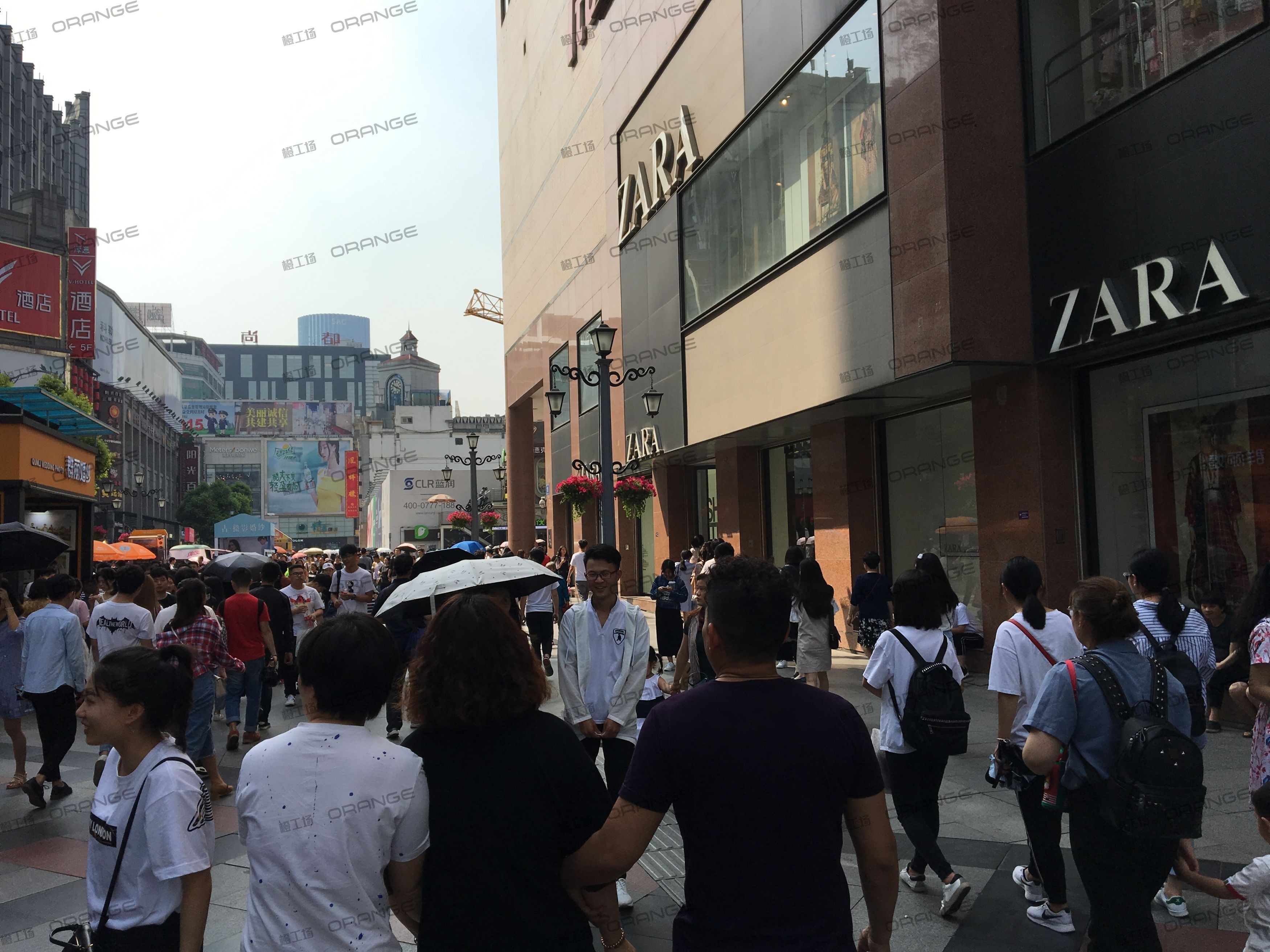 成都伊藤洋华堂（春熙路店）-室外南侧走廊一1