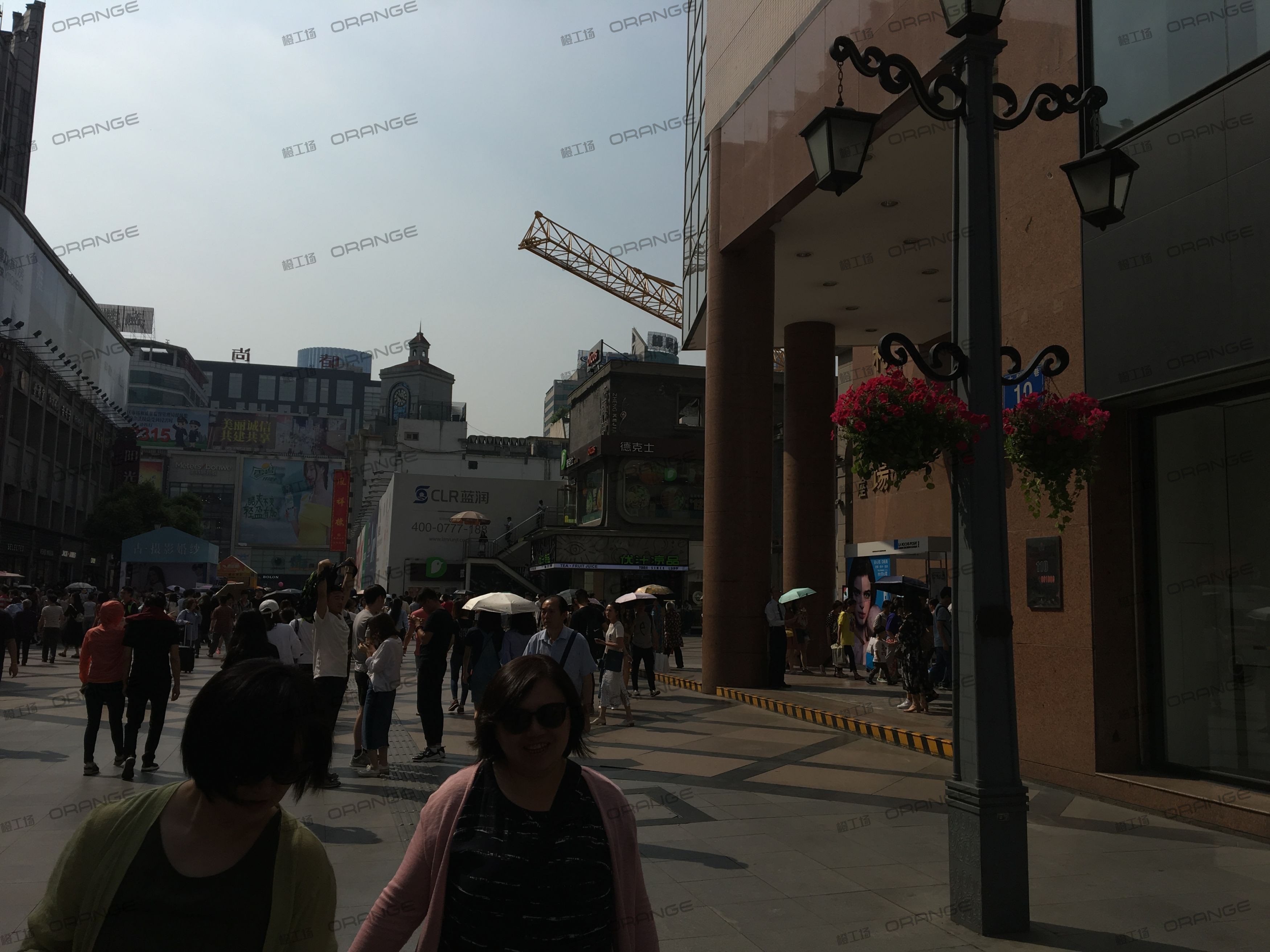 成都伊藤洋华堂（春熙路店）-室外南侧走廊三1