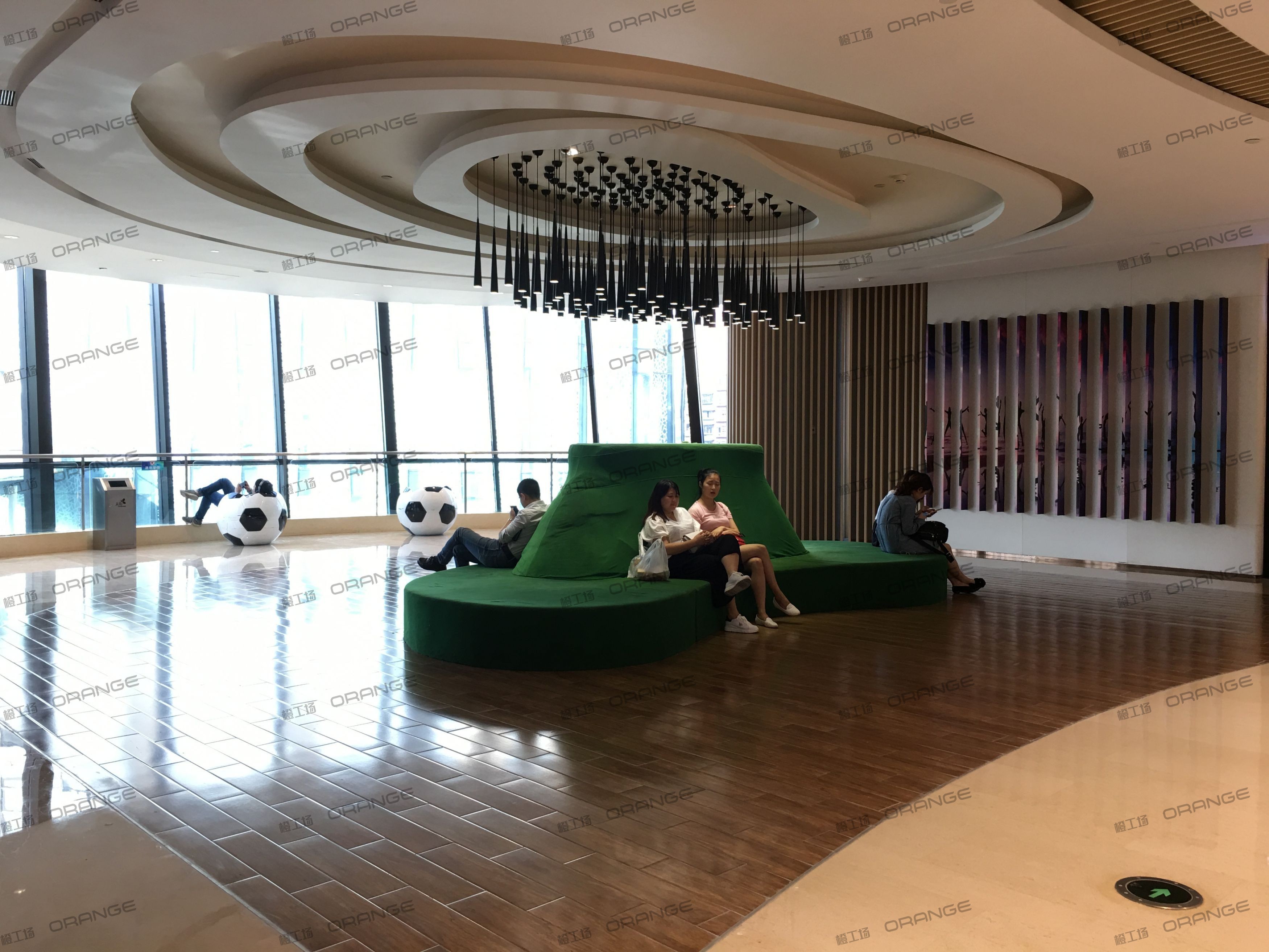 重庆龙湖时代天街C馆-室内四层中侧环廊东4