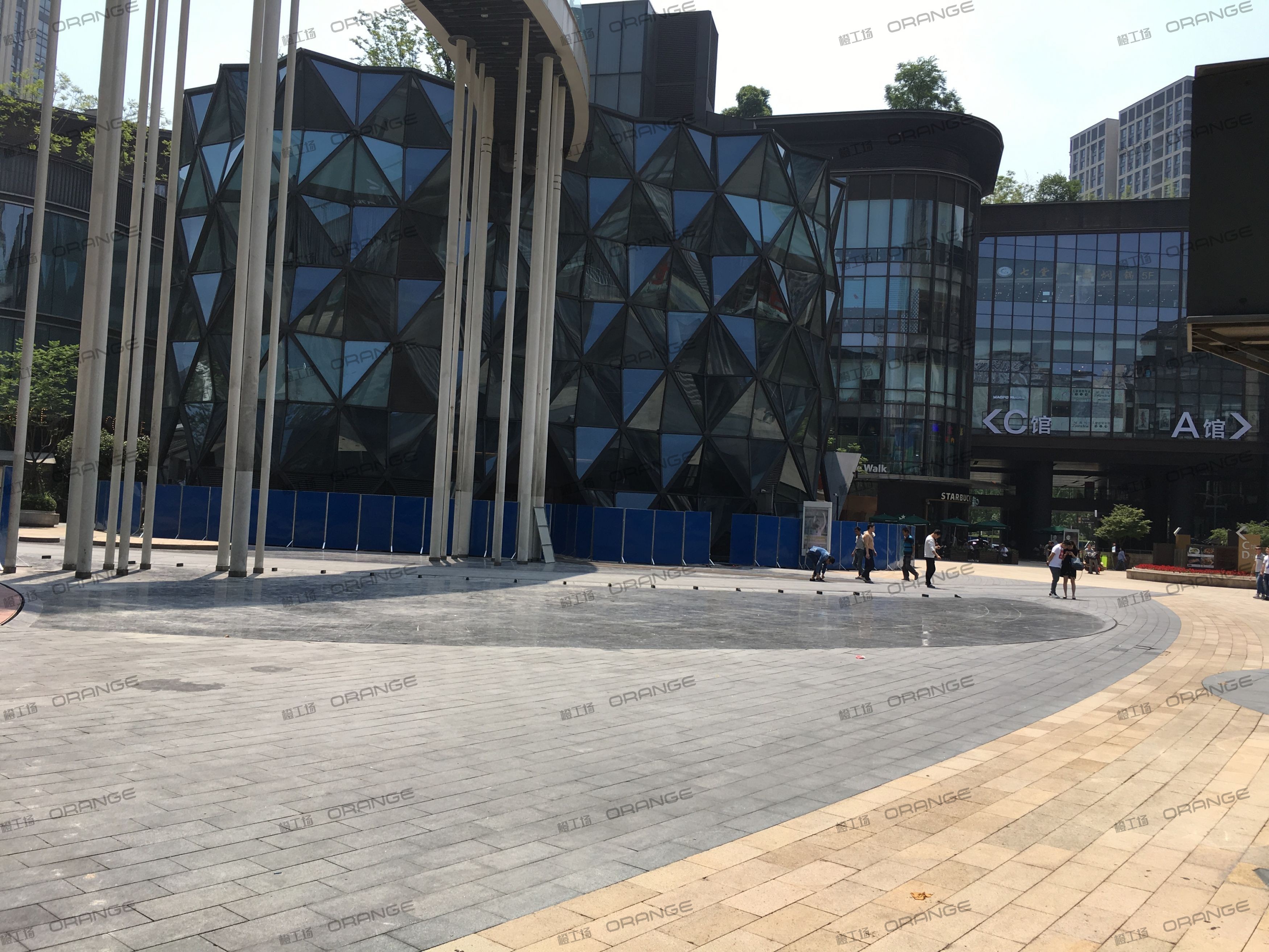 重庆龙湖时代天街C馆-室外喷泉广场1