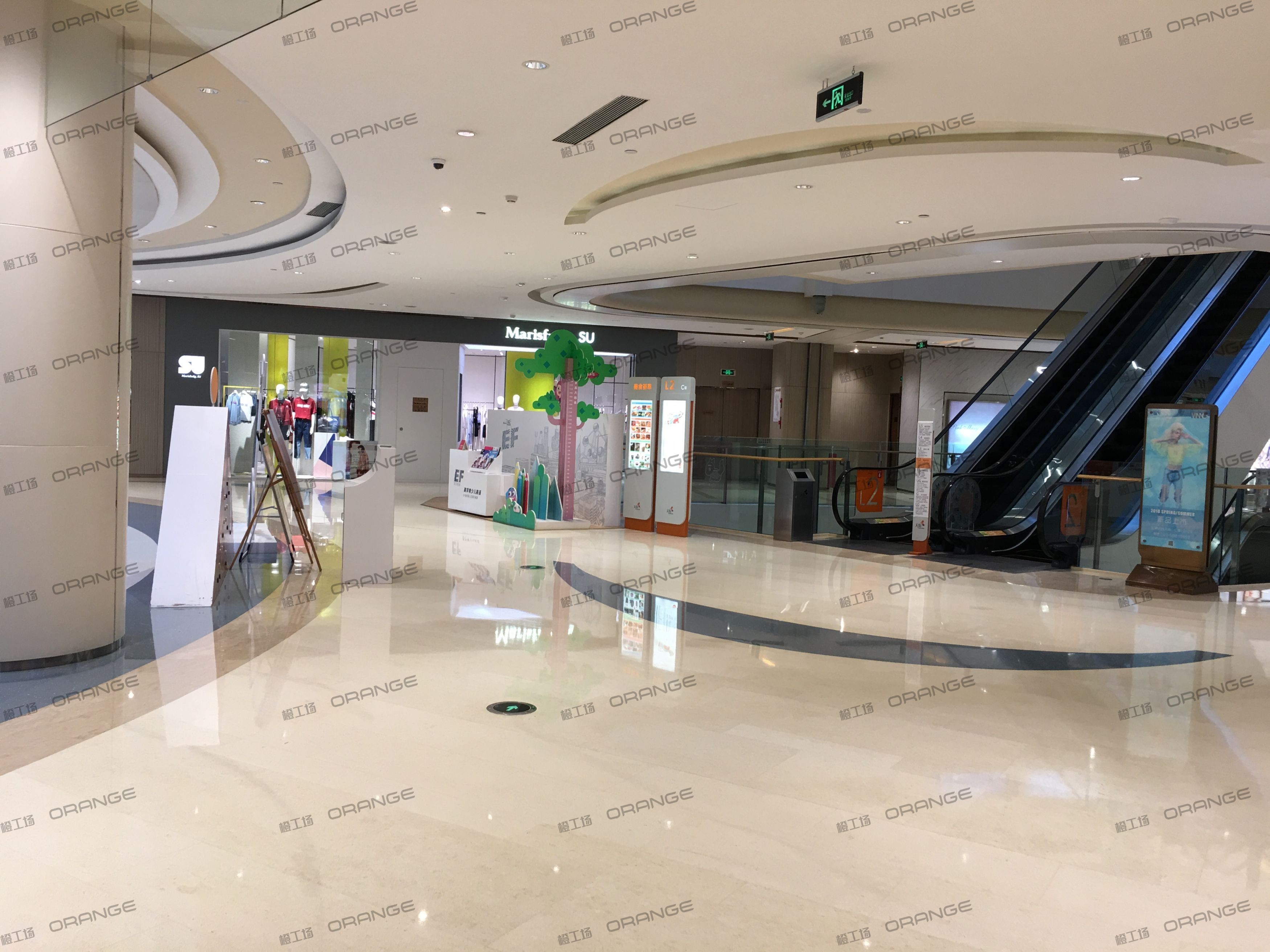 重庆龙湖时代天街C馆-室内二层中侧中庭环廊南3
