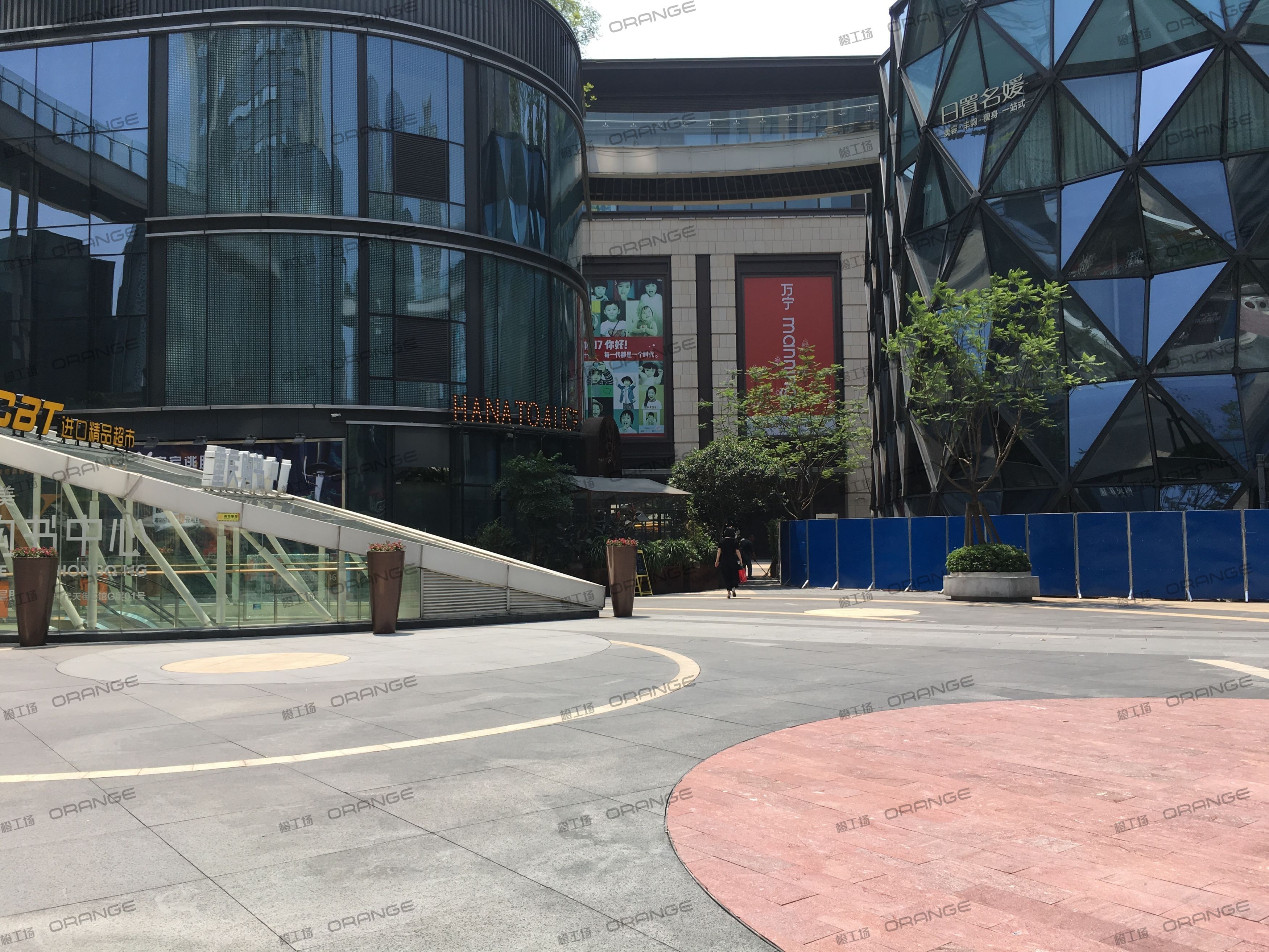 重庆龙湖时代天街C馆-室外喷泉广场南3
