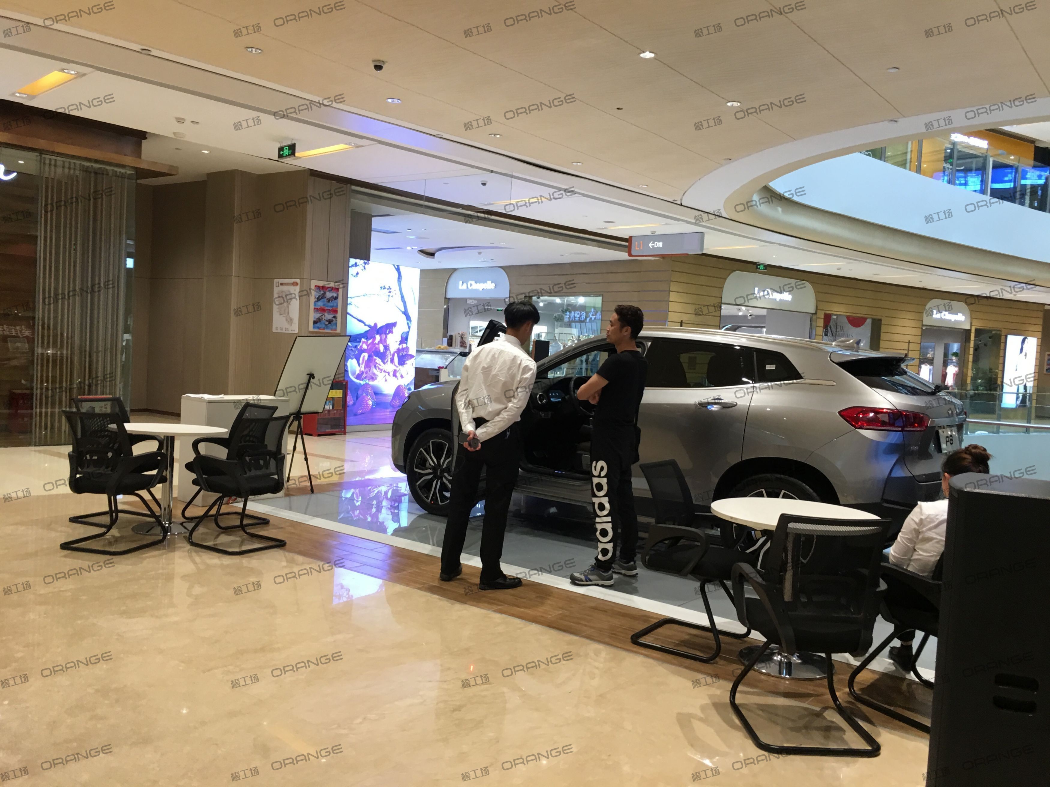 重庆龙湖时代天街C馆-室内一层南侧扶梯北2