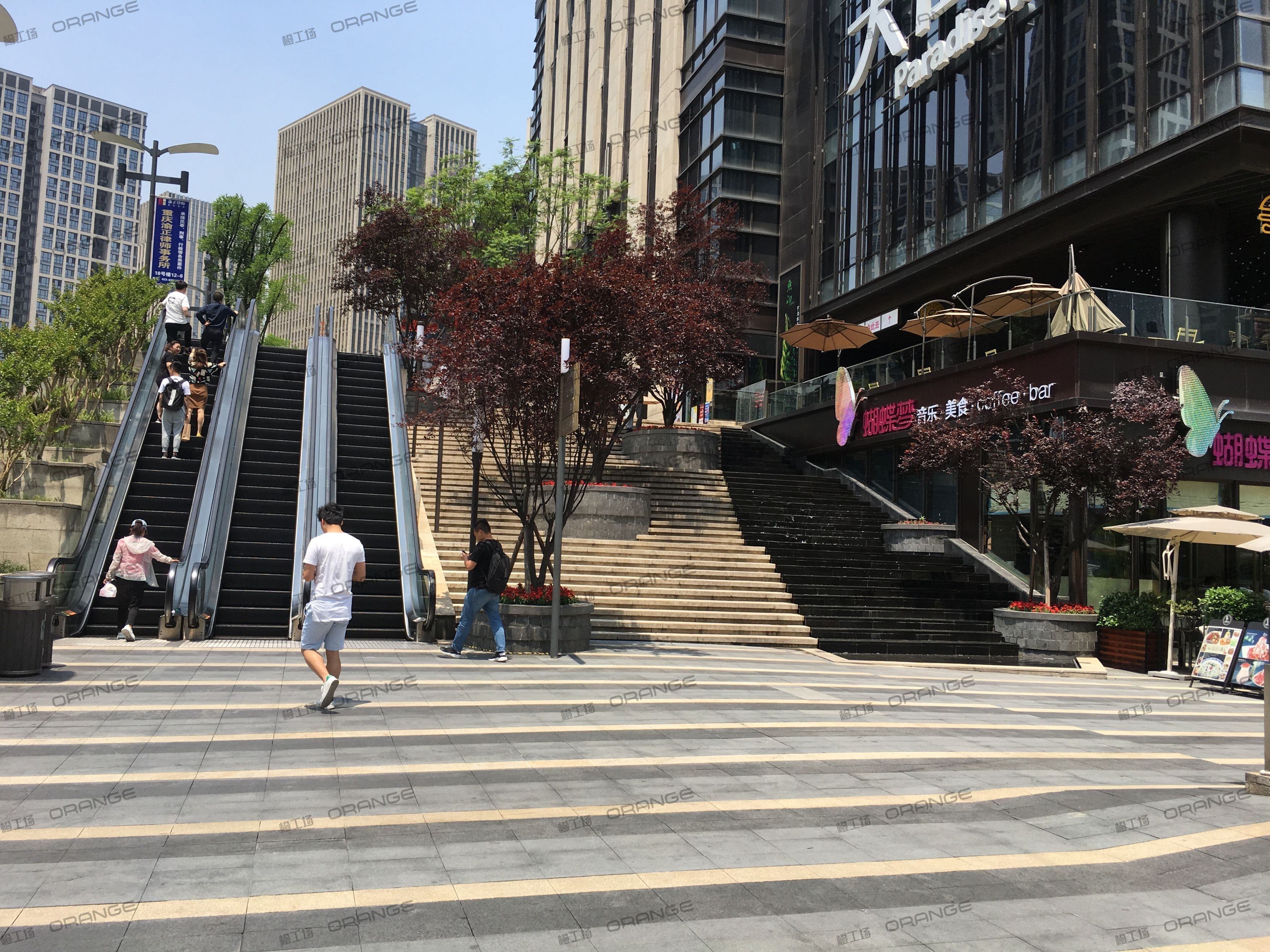 重庆龙湖时代天街C馆-室外西南侧广场2
