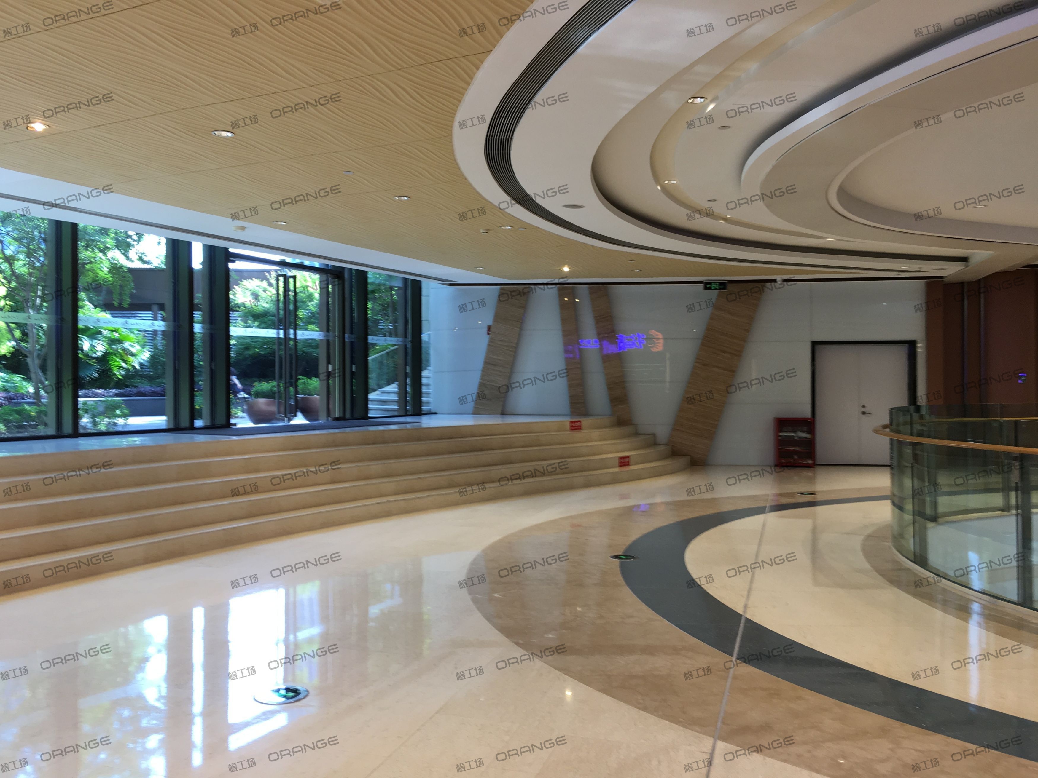 重庆龙湖时代天街C馆-室内四层南侧扶梯南4