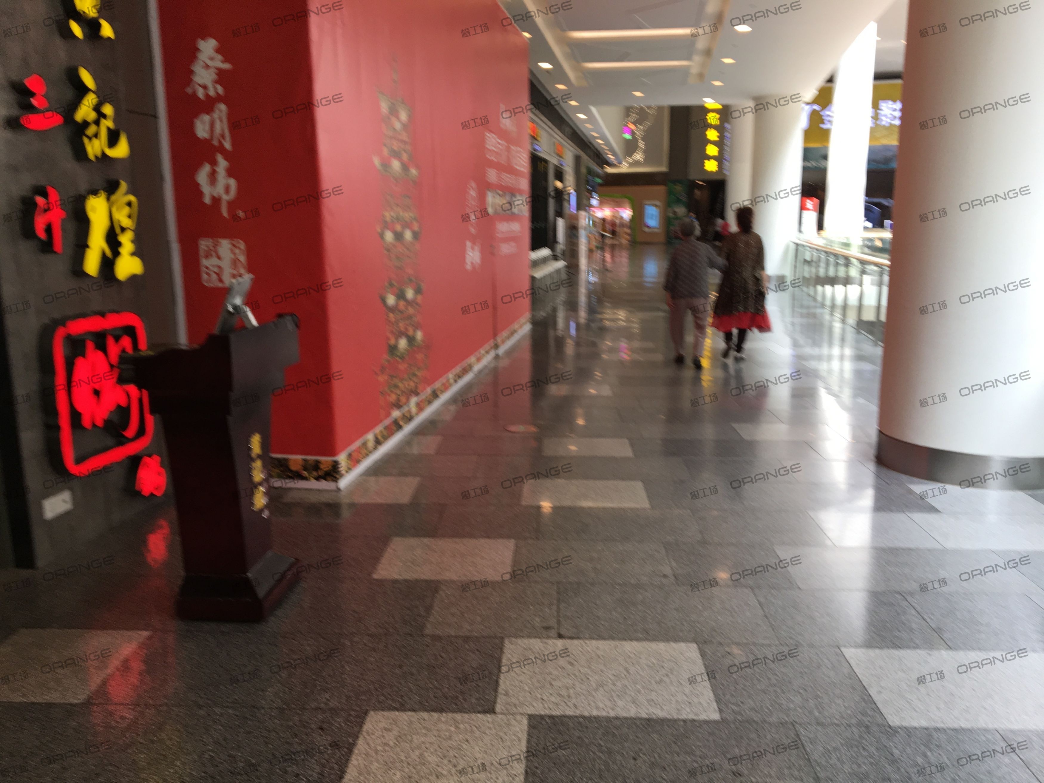 武汉荟聚购物中心-室内三层东北侧环廊北二2