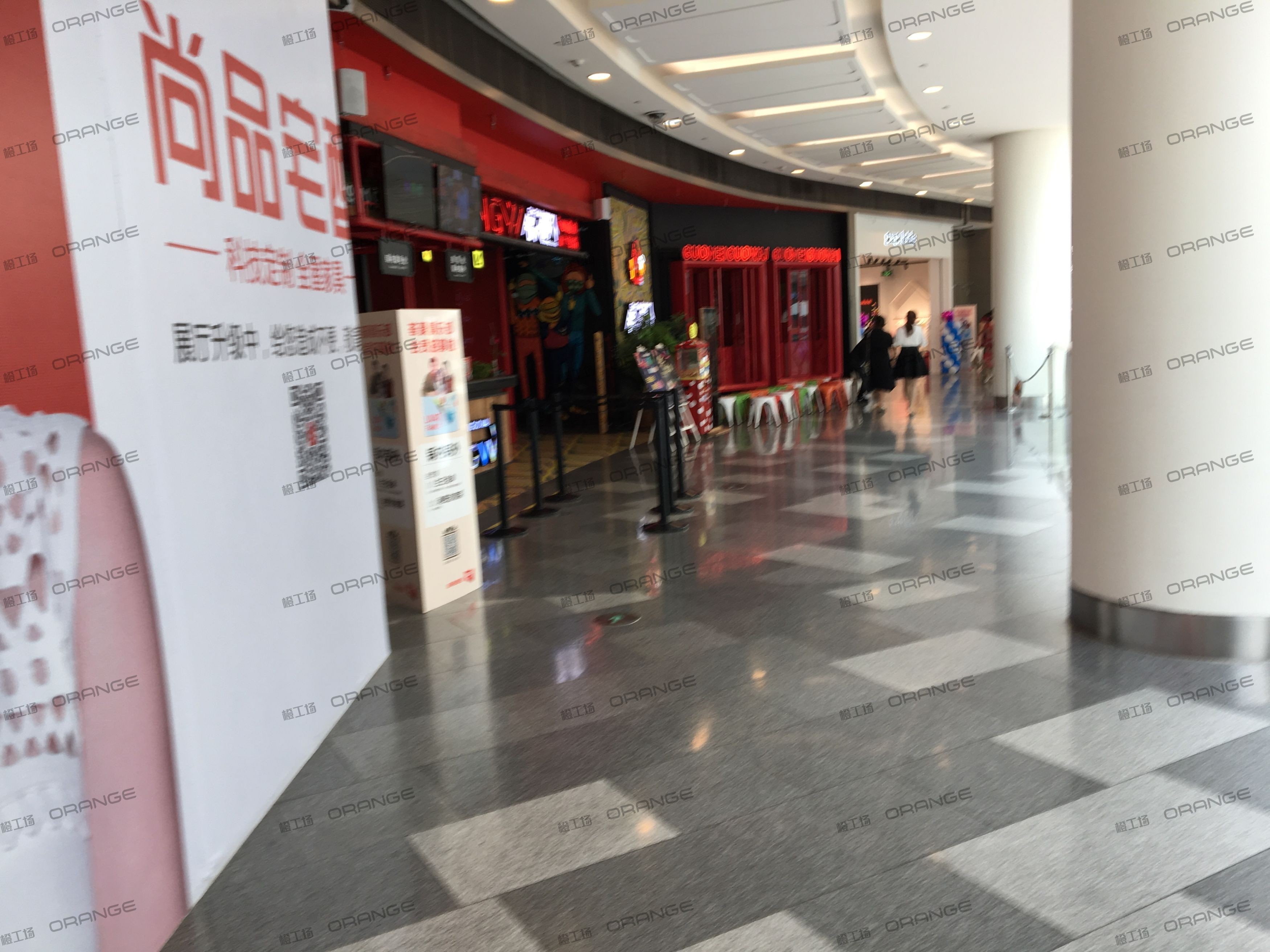 武汉荟聚购物中心-室内三层西北侧环廊北一4