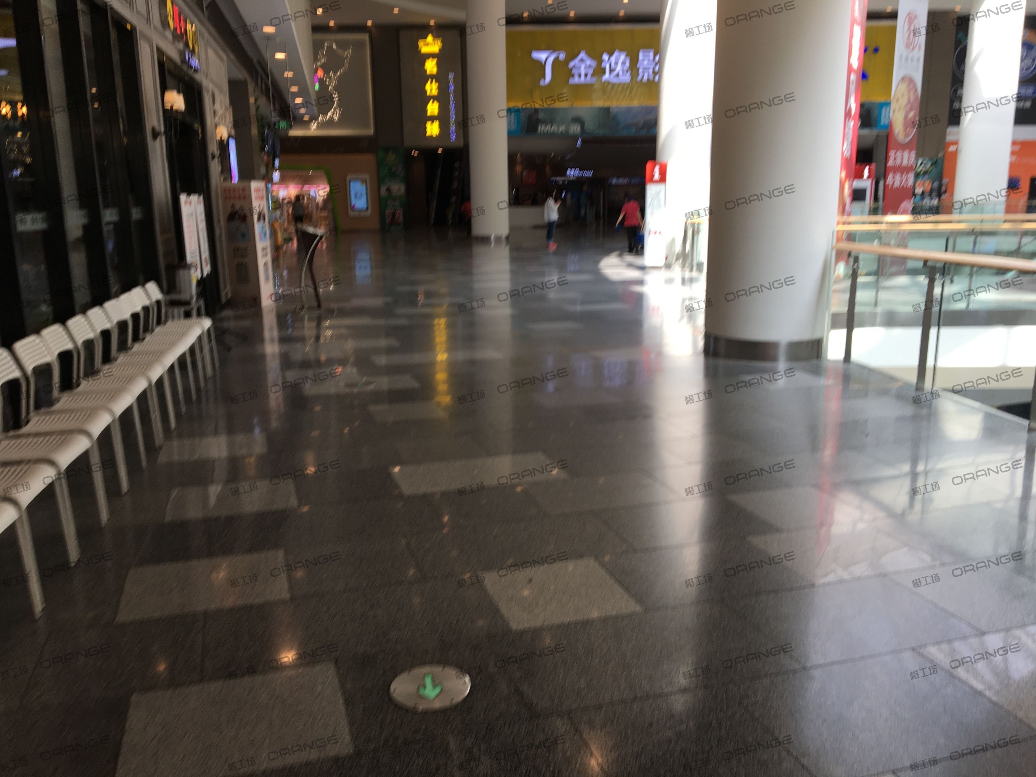 武汉荟聚购物中心-室内三层东北侧环廊北一2