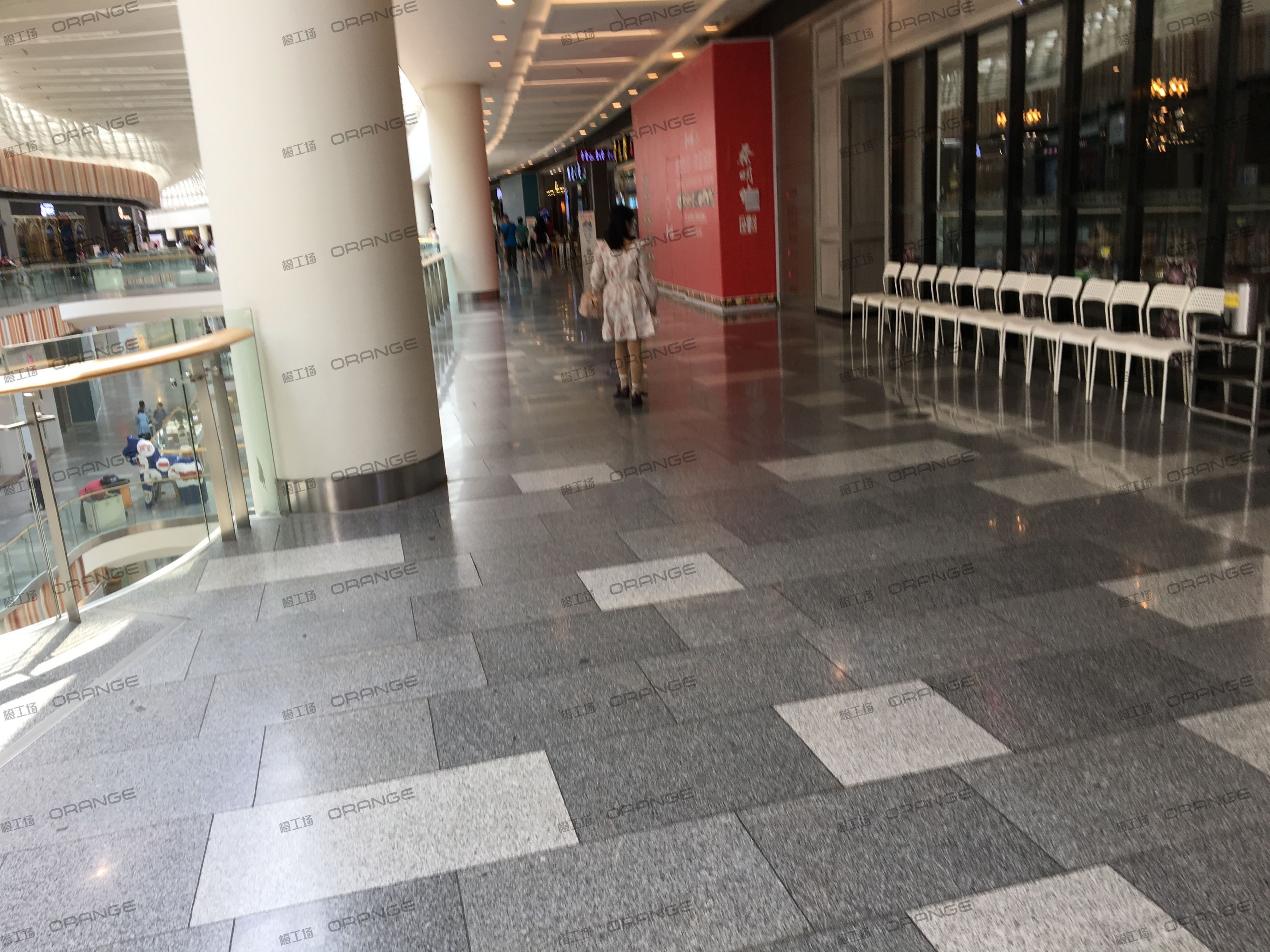武汉荟聚购物中心-室内三层东北侧环廊北一3