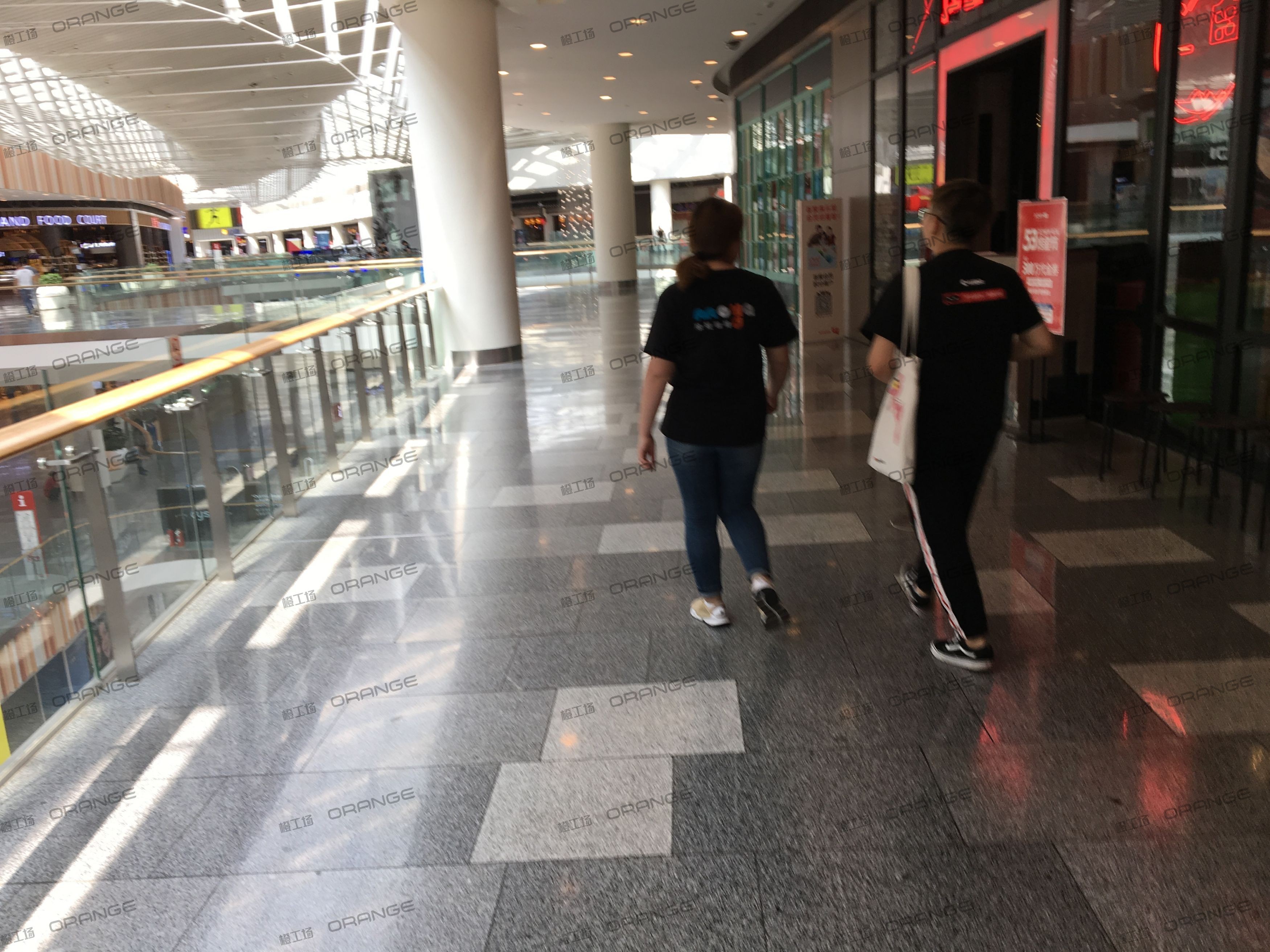武汉荟聚购物中心-室内三层西南侧环廊南二2