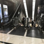 武汉群光广场-室内四层东扶梯南12