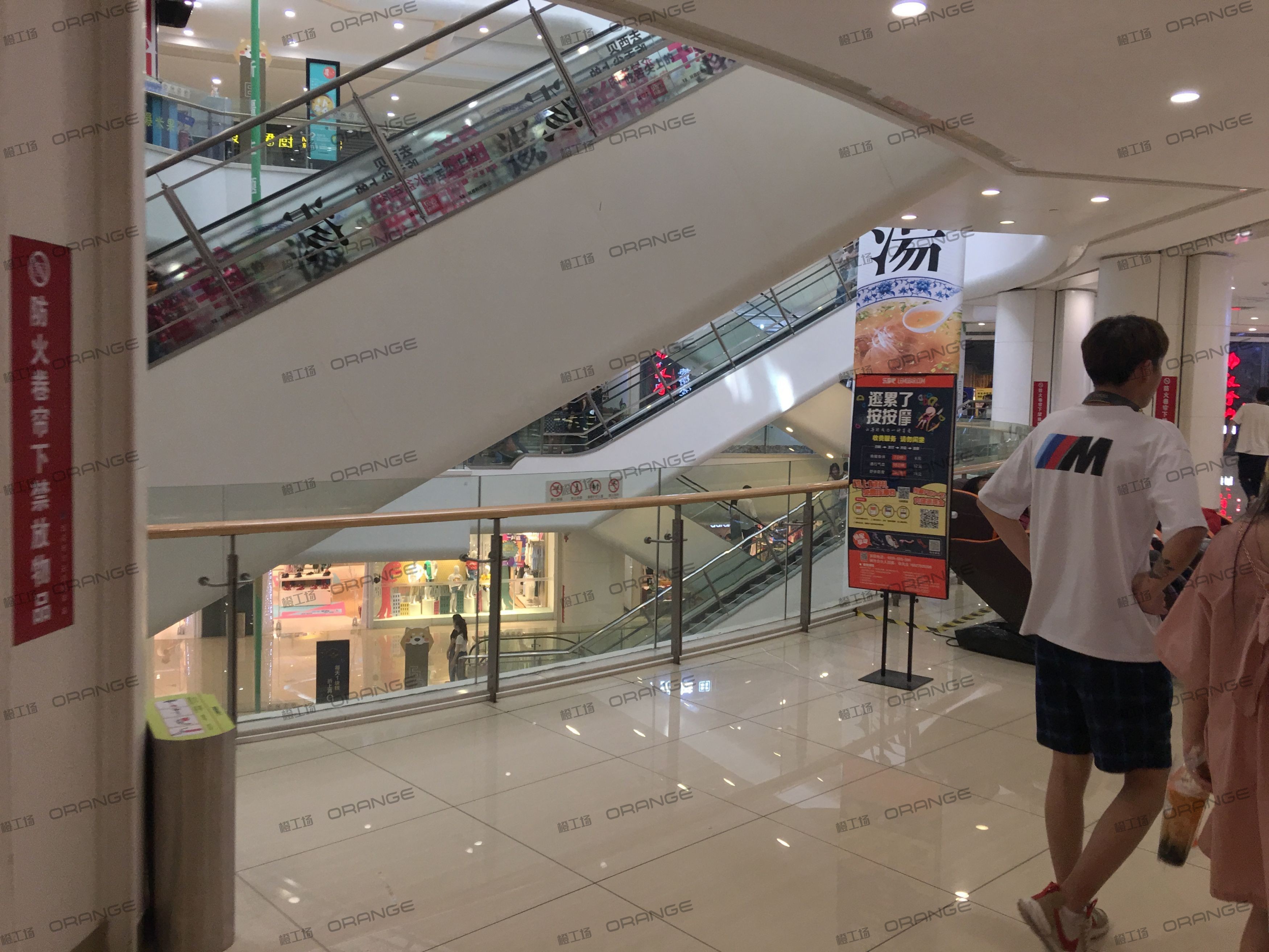 武汉银泰创意城（街道口店）-室内七层中庭环廊西4