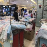 武汉群光广场-室内六层西扶梯北7